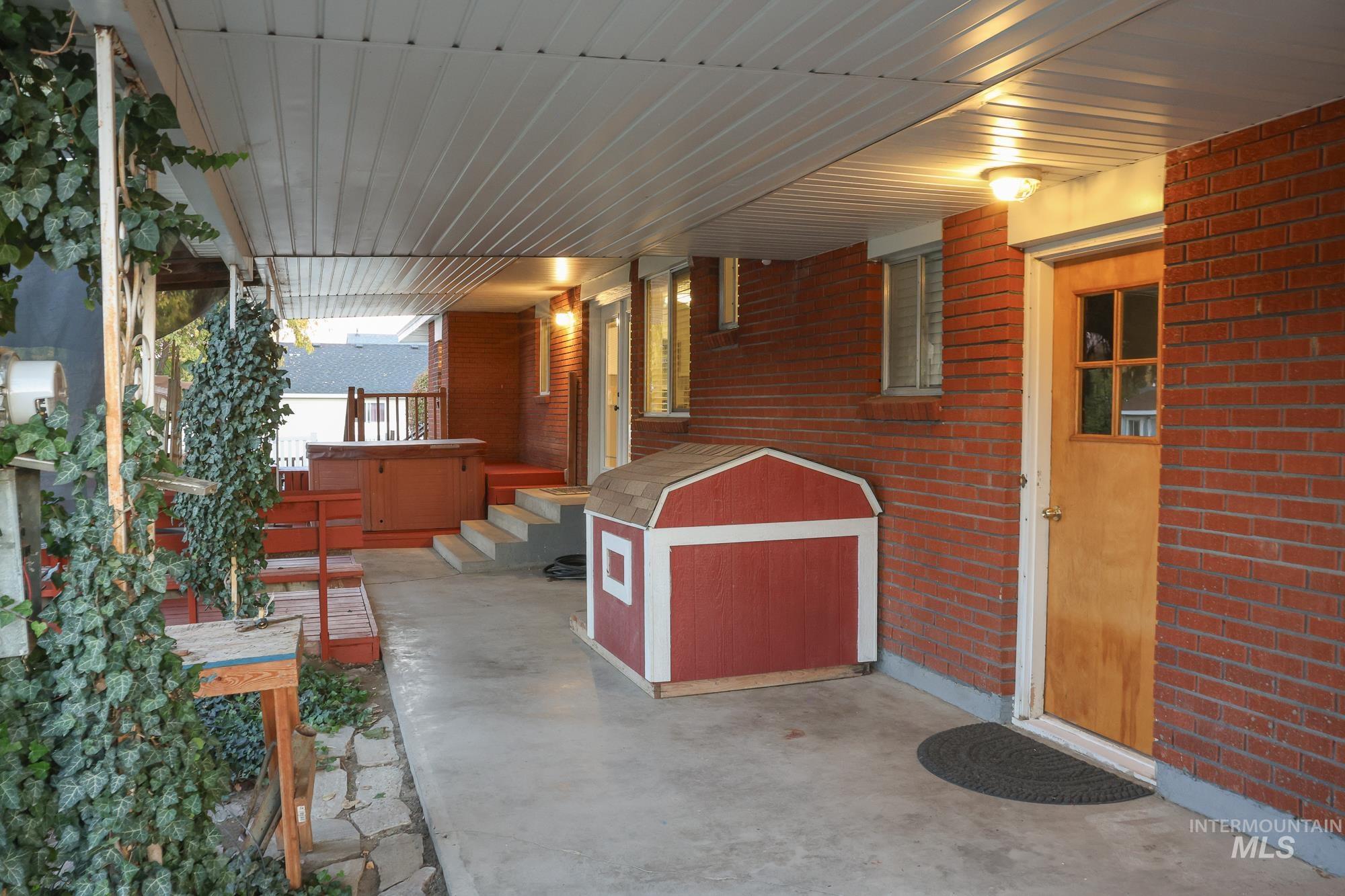 2008 Smith Ave, Nampa, Idaho 83651, 4 Bedrooms, 4.5 Bathrooms, Residential For Sale, Price $650,000,MLS 98966946