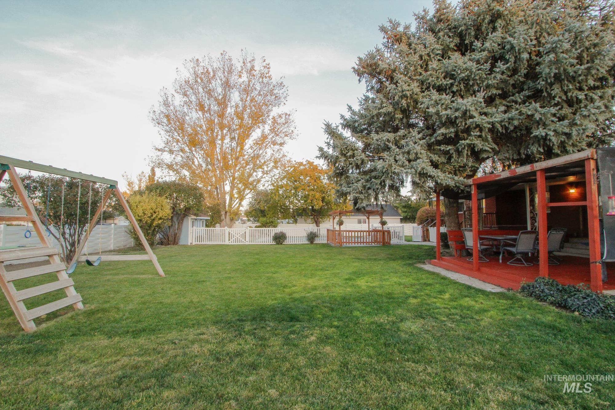 2008 Smith Ave, Nampa, Idaho 83651, 4 Bedrooms, 4.5 Bathrooms, Residential For Sale, Price $630,000,MLS 98966946