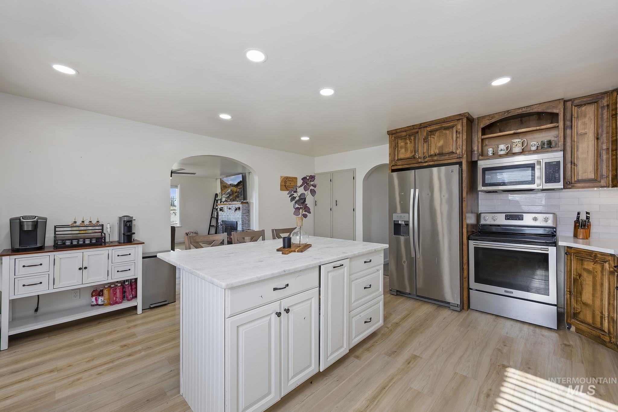 128 S 100 E, Rupert, Idaho 83350, 3 Bedrooms, 2 Bathrooms, Residential For Sale, Price $405,000,MLS 98966947