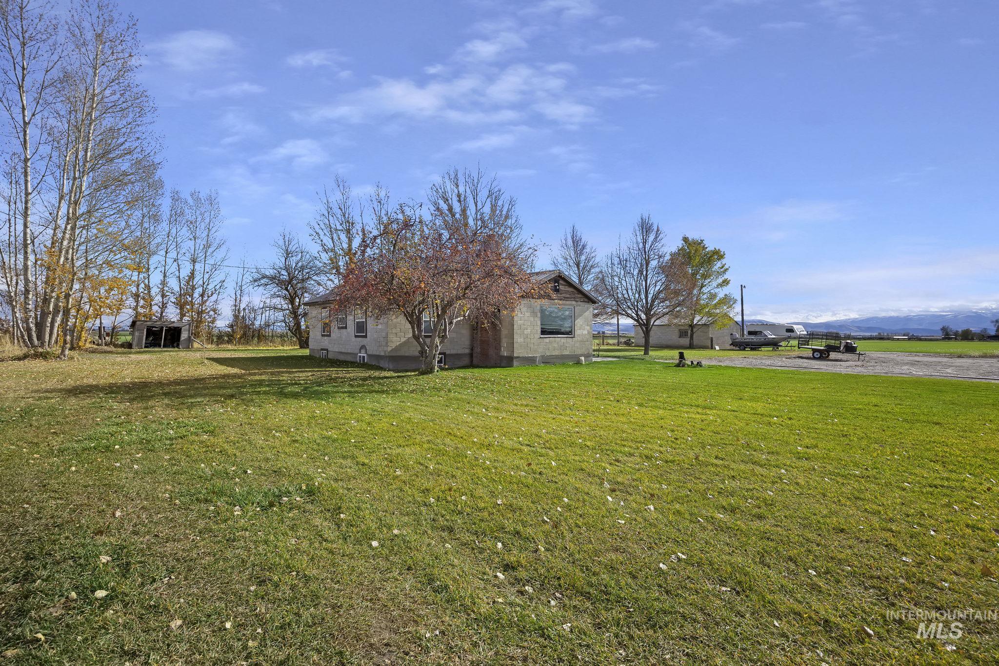 128 S 100 E, Rupert, Idaho 83350, 3 Bedrooms, 2 Bathrooms, Residential For Sale, Price $405,000,MLS 98966947