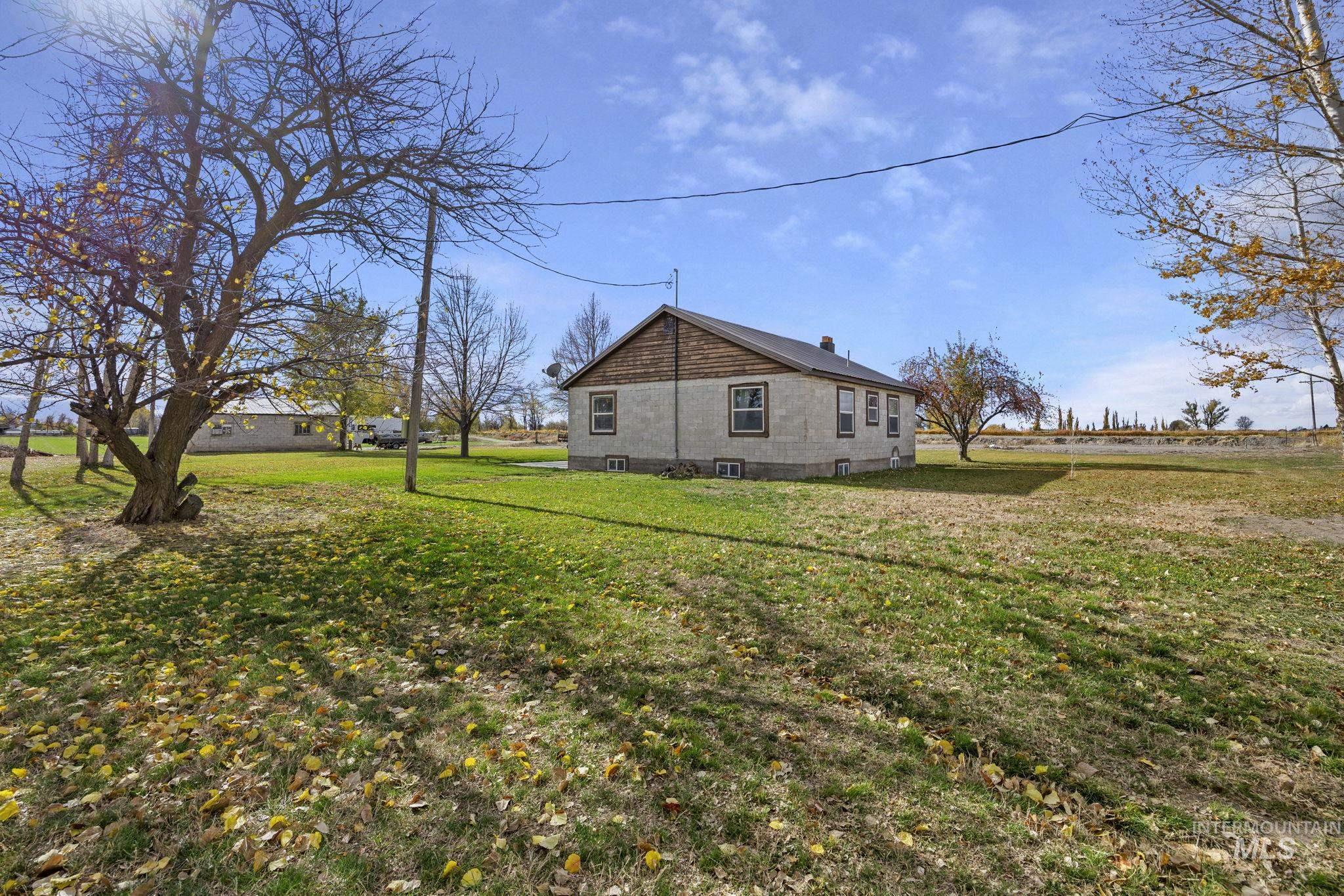 128 S 100 E, Rupert, Idaho 83350, 3 Bedrooms, 2 Bathrooms, Residential For Sale, Price $405,000,MLS 98966947