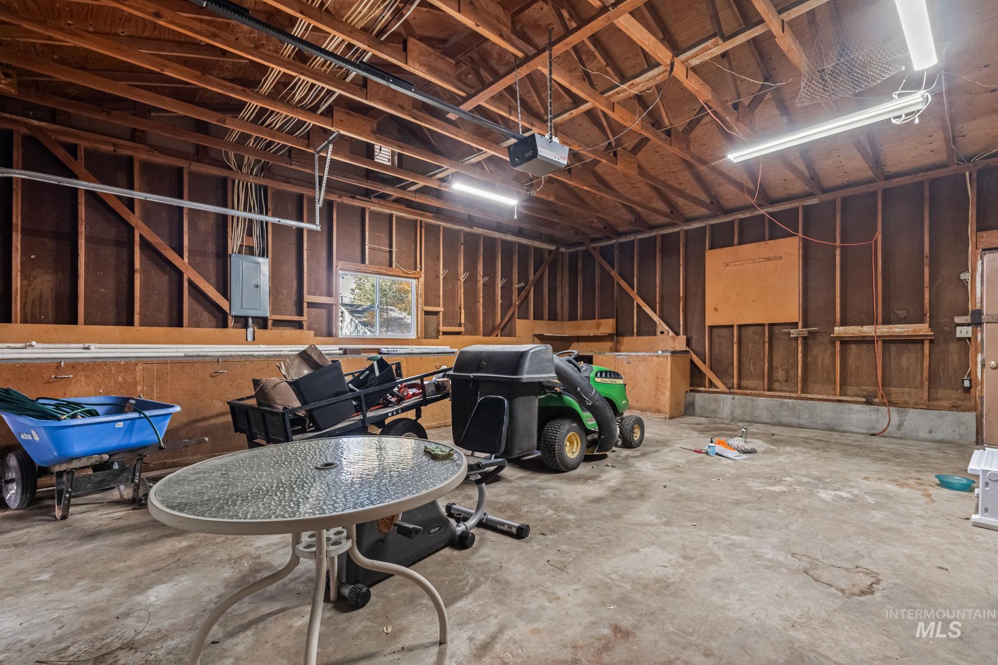 222 E 2nd St, Kuna, Idaho 83634, 4 Bedrooms, 2 Bathrooms, Residential For Sale, Price $479,900,MLS 98966948