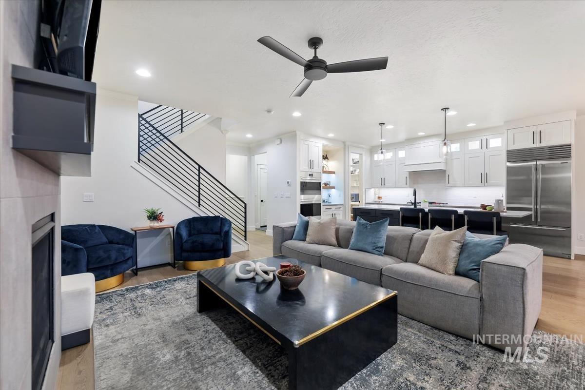 4705 N Morpheus Place, Meridian, Idaho 83646, 5 Bedrooms, 2.5 Bathrooms, Residential For Sale, Price $769,900,MLS 98966953