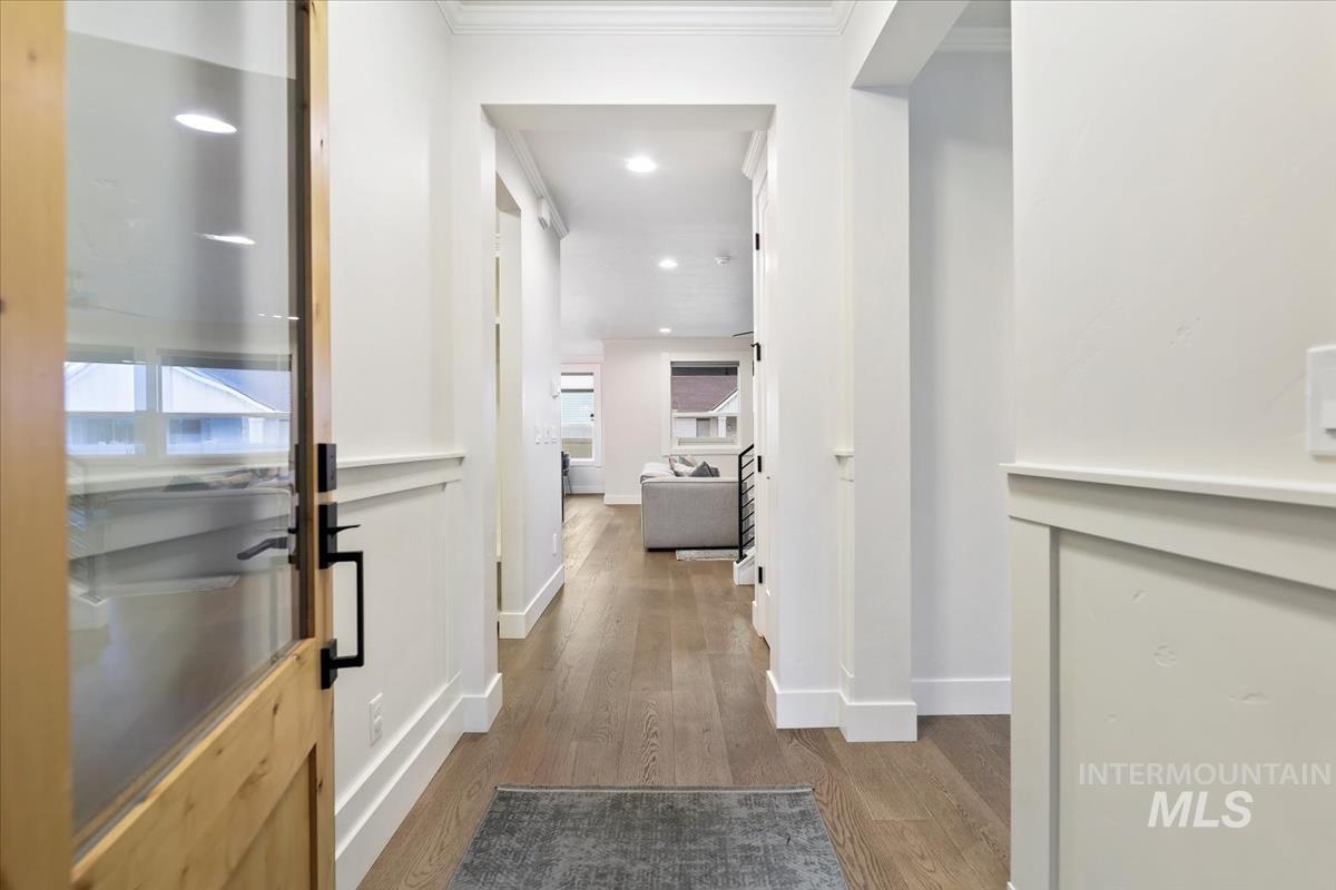 4705 N Morpheus Place, Meridian, Idaho 83646, 5 Bedrooms, 2.5 Bathrooms, Residential For Sale, Price $769,900,MLS 98966953