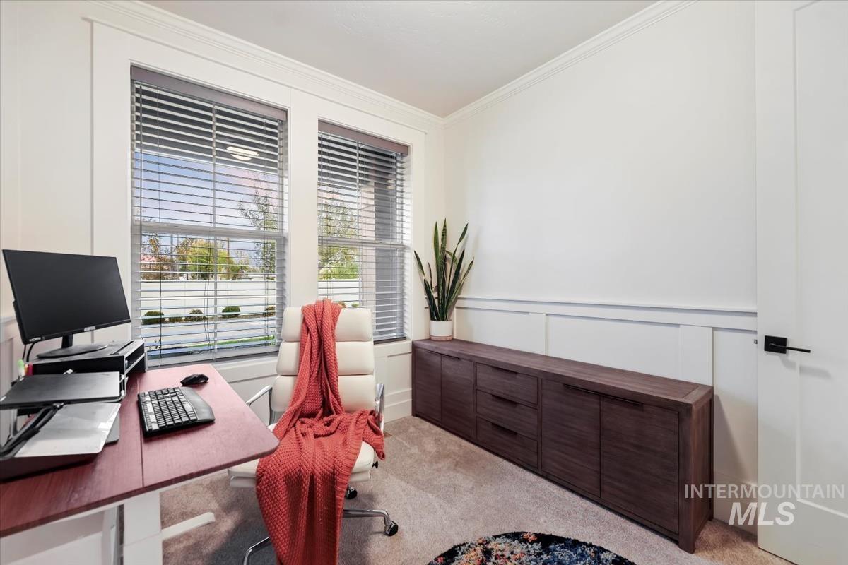 4705 N Morpheus Place, Meridian, Idaho 83646, 5 Bedrooms, 2.5 Bathrooms, Residential For Sale, Price $769,900,MLS 98966953