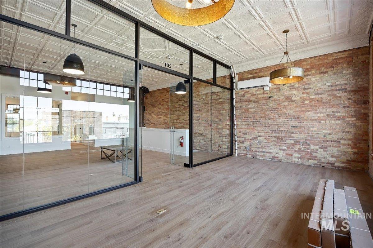 150 Main Ave S, Twin Falls, Idaho 83301, Business/Commercial For Sale, Price $13,200,MLS 98966959