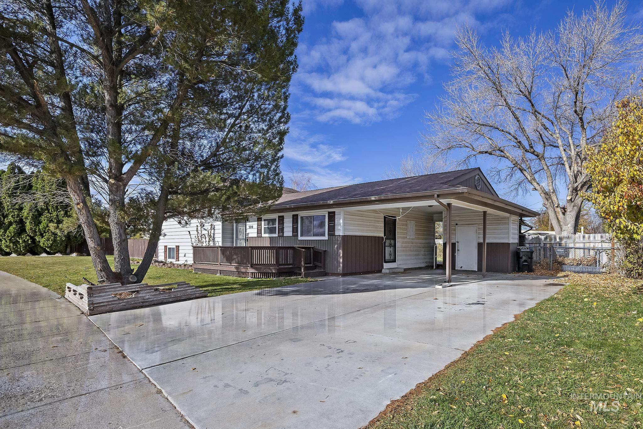 320 E 23rd Dr, Burley, Idaho 83318, 3 Bedrooms, 2 Bathrooms, Residential For Sale, Price $319,900,MLS 98966960