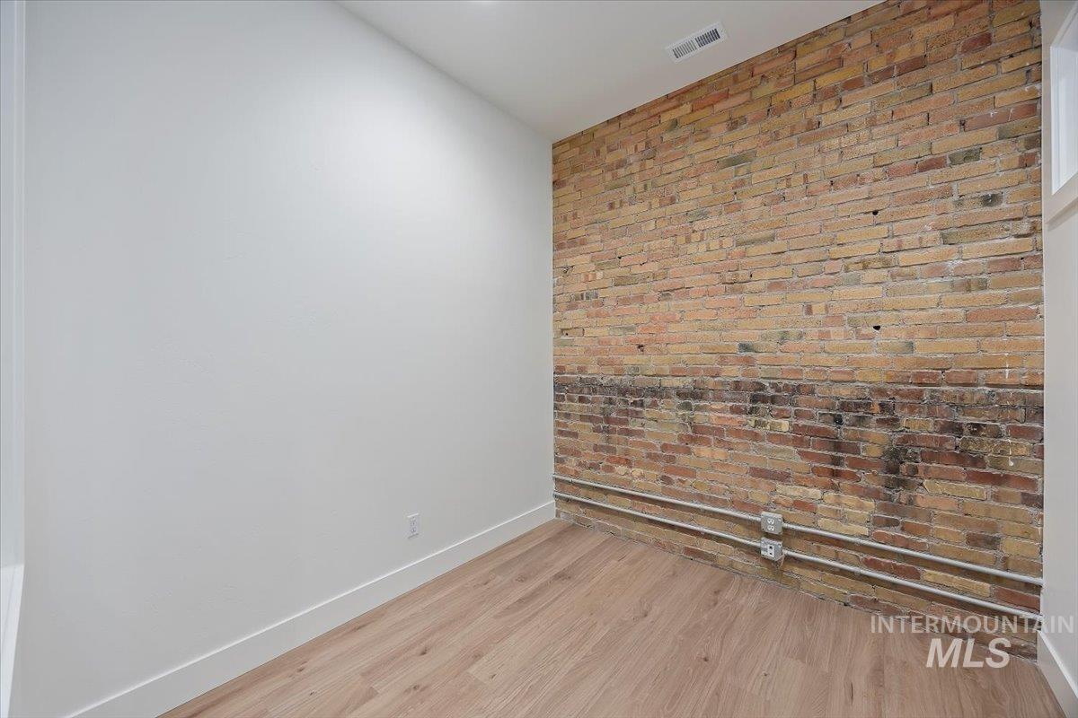 150 Main Ave S, Twin Falls, Idaho 83301, Business/Commercial For Sale, Price $15,000,MLS 98966967