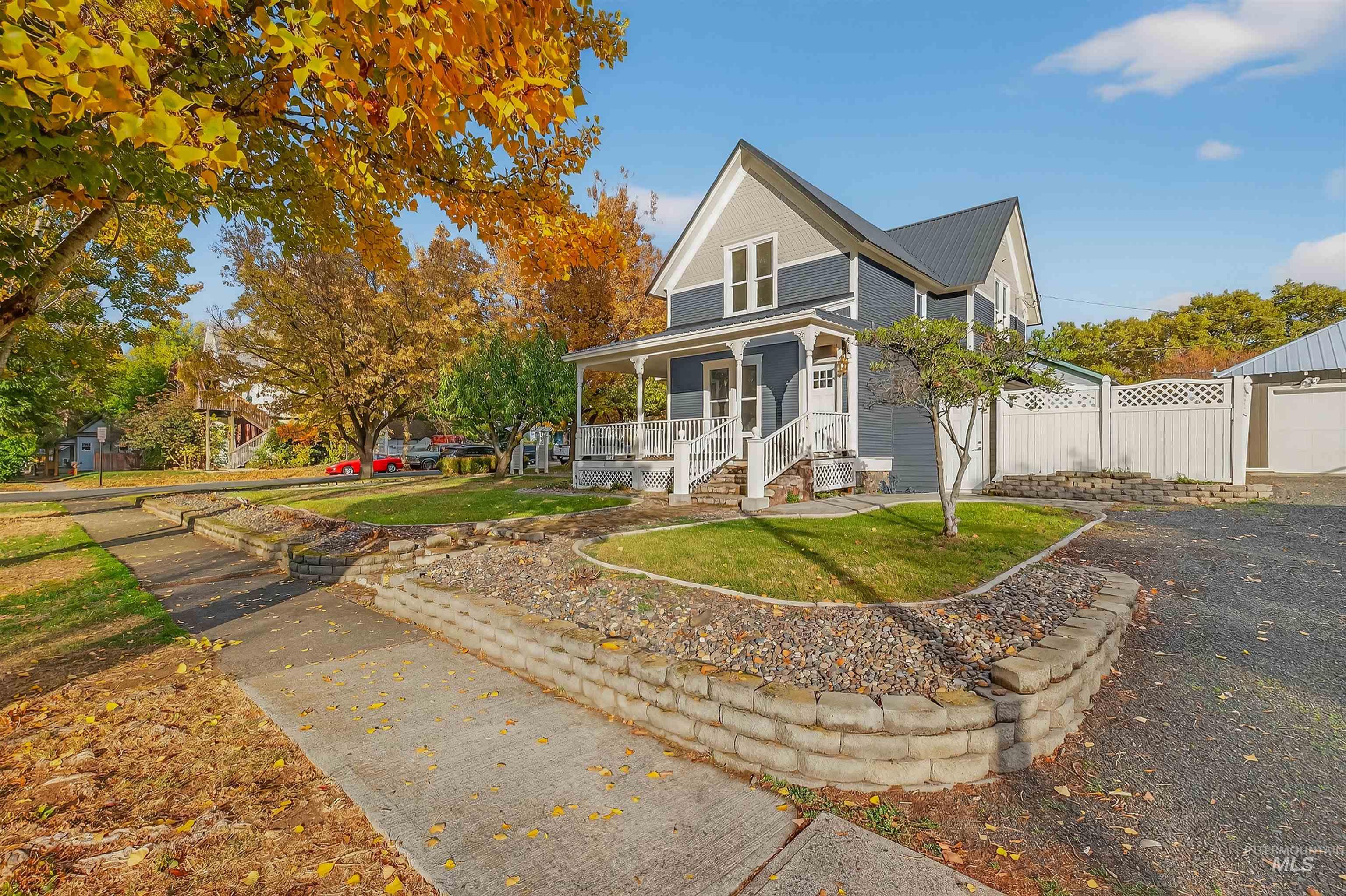 302 7th Ave, Lewiston, Idaho 83501, 3 Bedrooms, 2 Bathrooms, Residential For Sale, Price $499,500,MLS 98966972