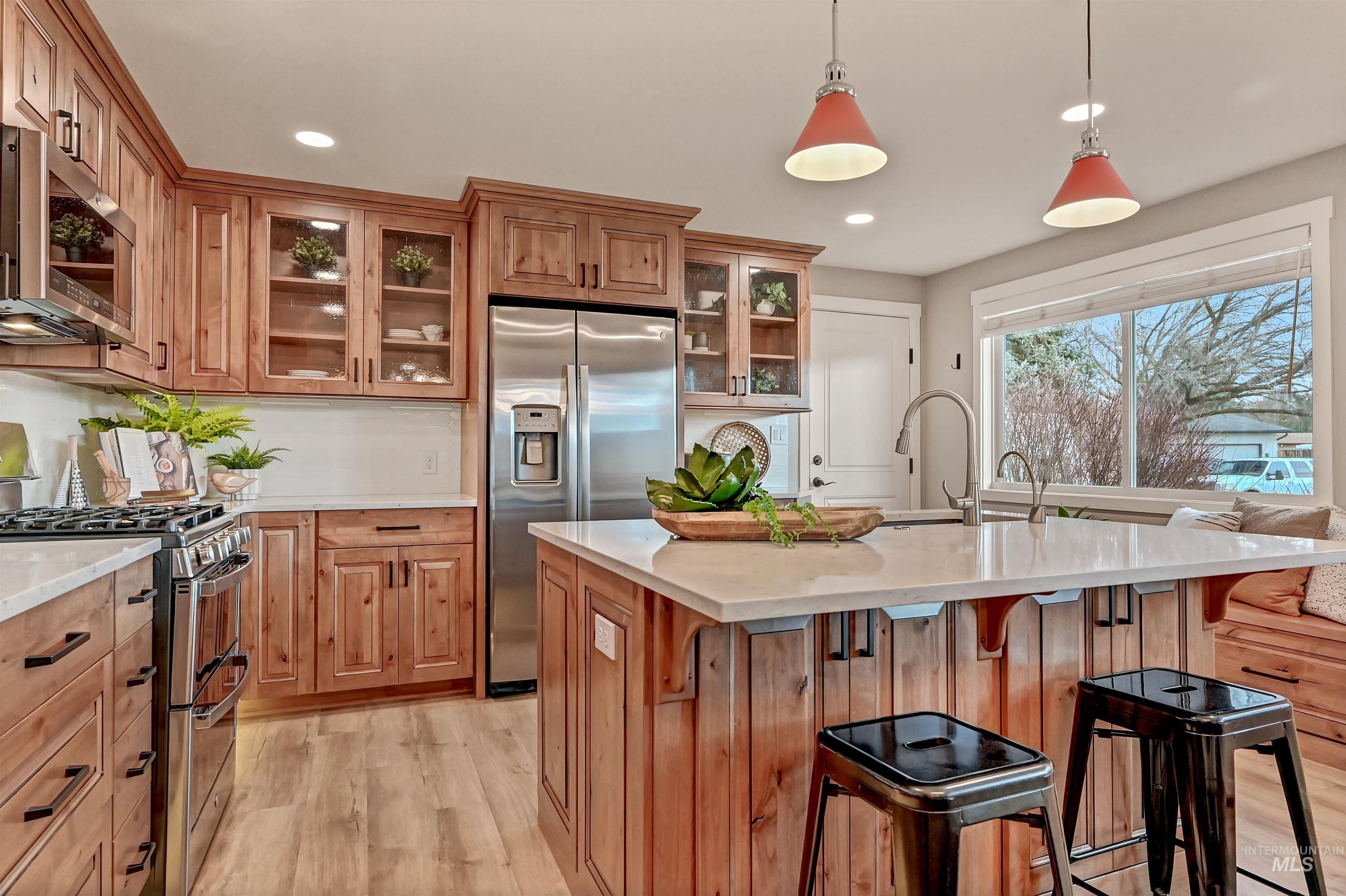 8640 W Brynwood, Boise, Idaho 83704, 5 Bedrooms, 3 Bathrooms, Residential For Sale, Price $635,000,MLS 98966977