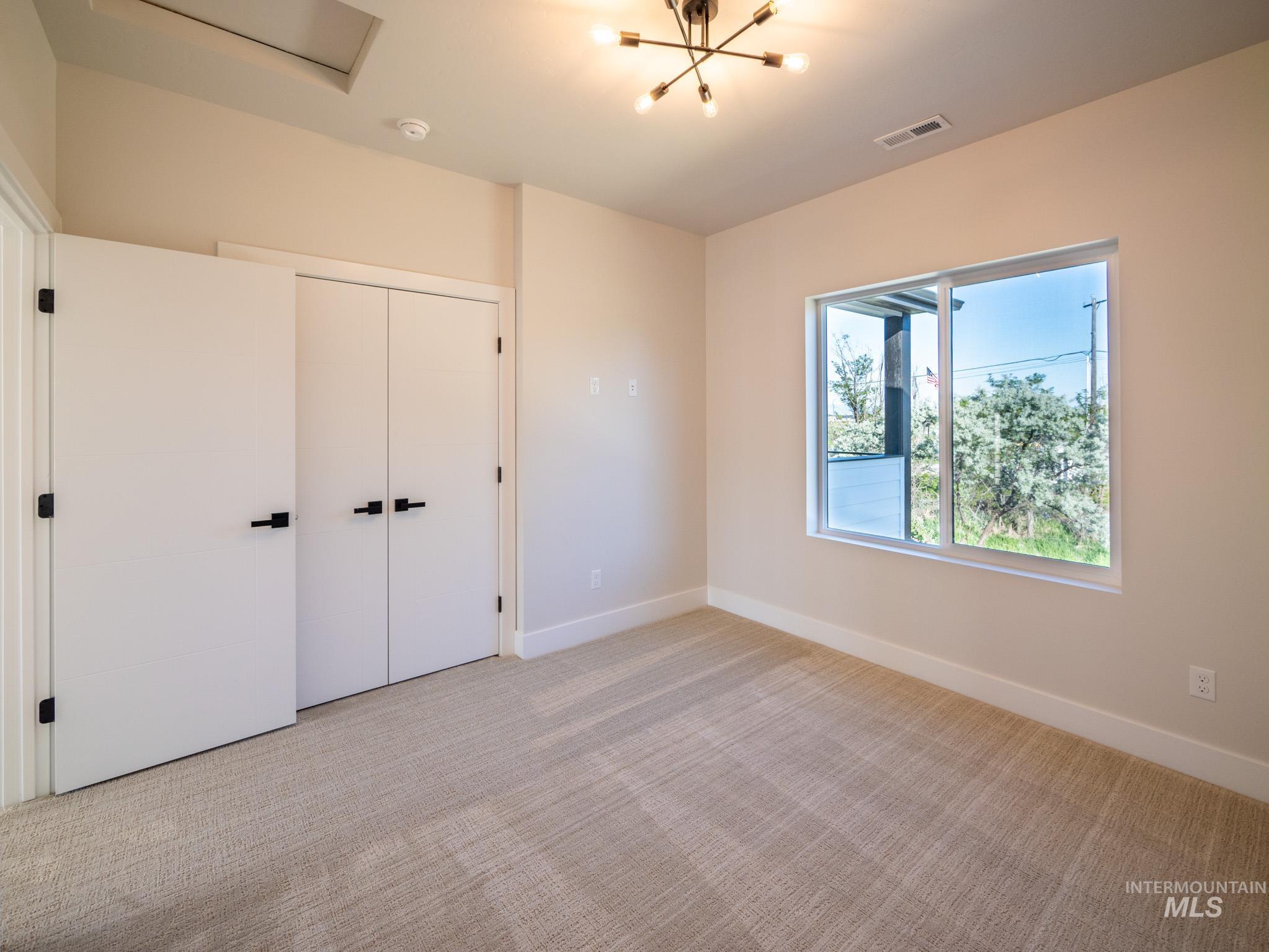 1590 N Watershed Ln, Star, Idaho 83669, 4 Bedrooms, 3 Bathrooms, Residential For Sale, Price $985,000,MLS 98966980