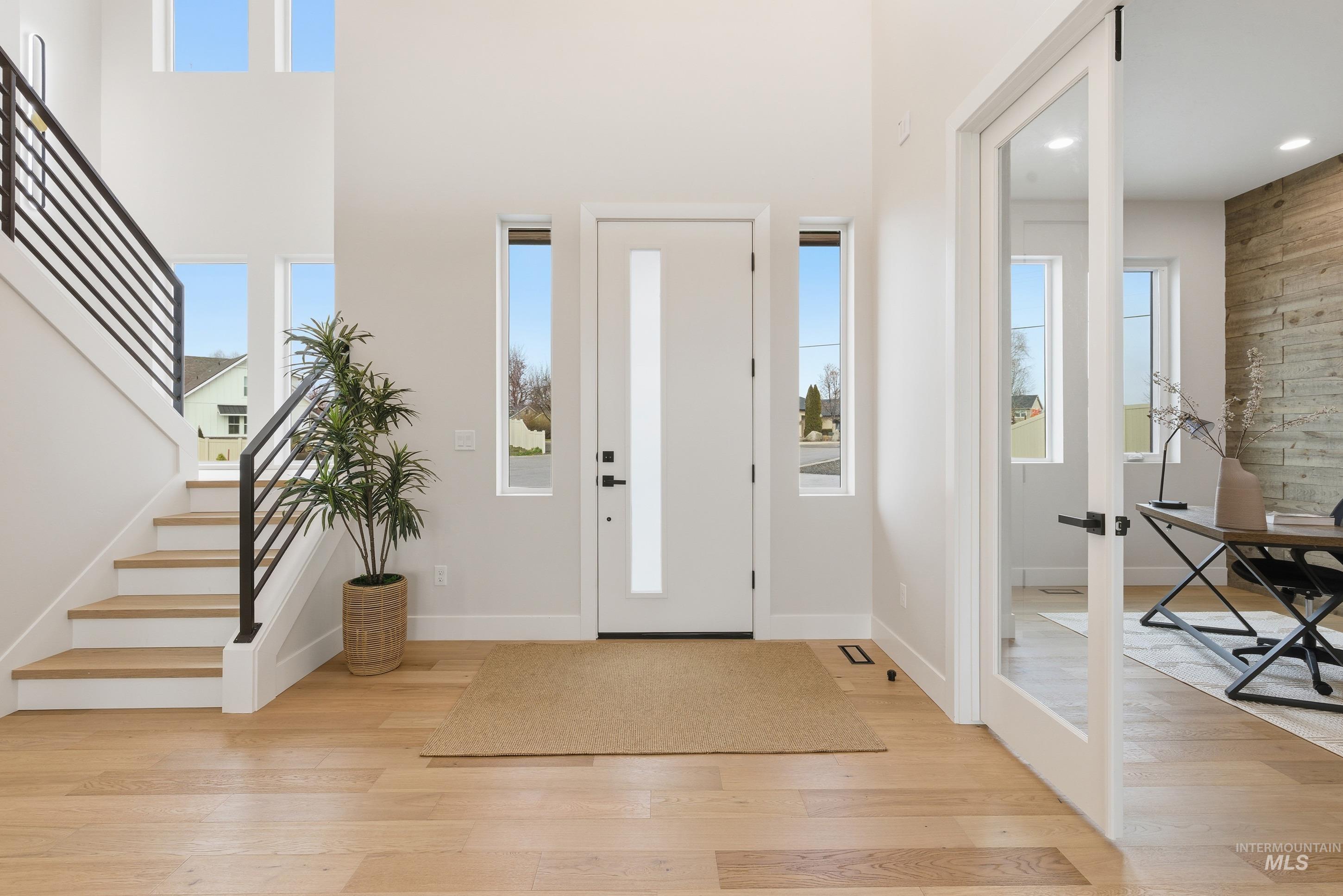 1590 N Watershed Ln, Star, Idaho 83669, 4 Bedrooms, 3 Bathrooms, Residential For Sale, Price $985,000,MLS 98966980