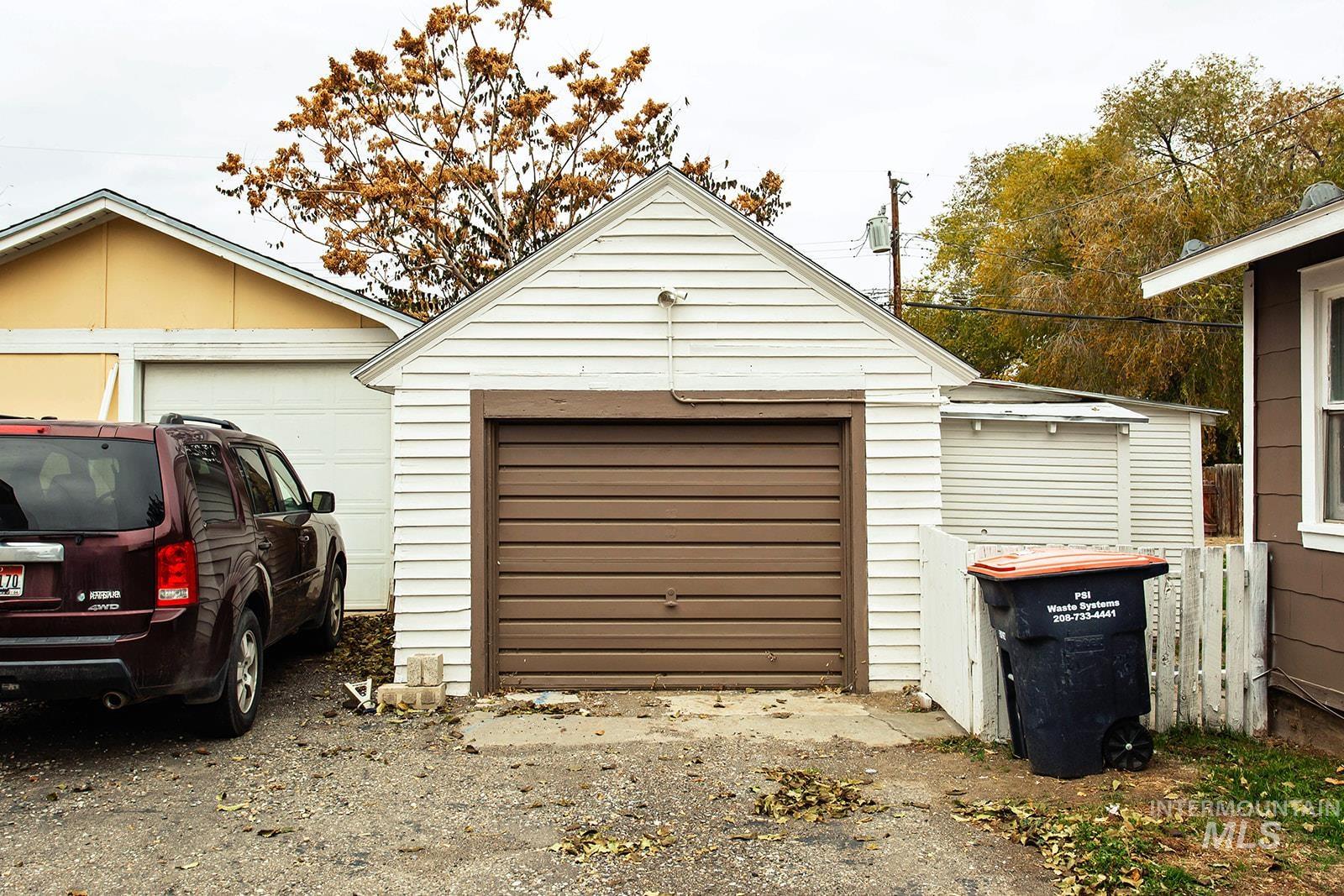 319 Jackson St, Twin Falls, Idaho 83301, 2 Bedrooms, 1 Bathroom, Residential For Sale, Price $219,000,MLS 98966983