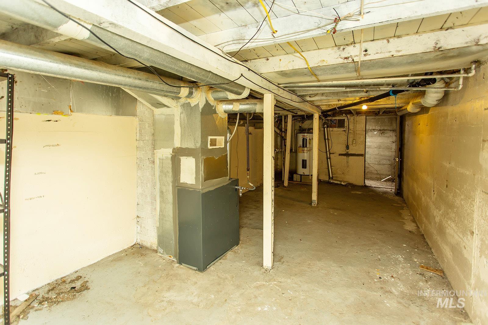 319 Jackson St, Twin Falls, Idaho 83301, 2 Bedrooms, 1 Bathroom, Residential For Sale, Price $219,000,MLS 98966983