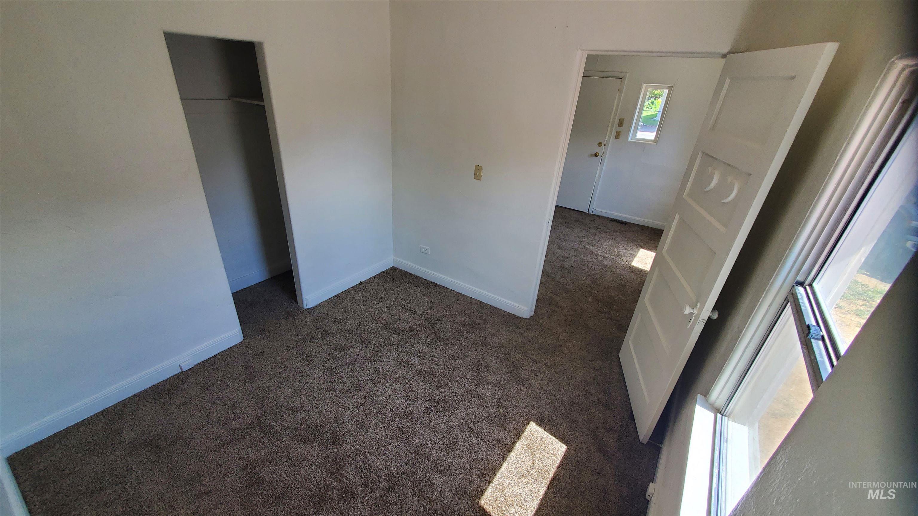 319 Jackson St, Twin Falls, Idaho 83301, 2 Bedrooms, 1 Bathroom, Residential For Sale, Price $189,000, 98966983