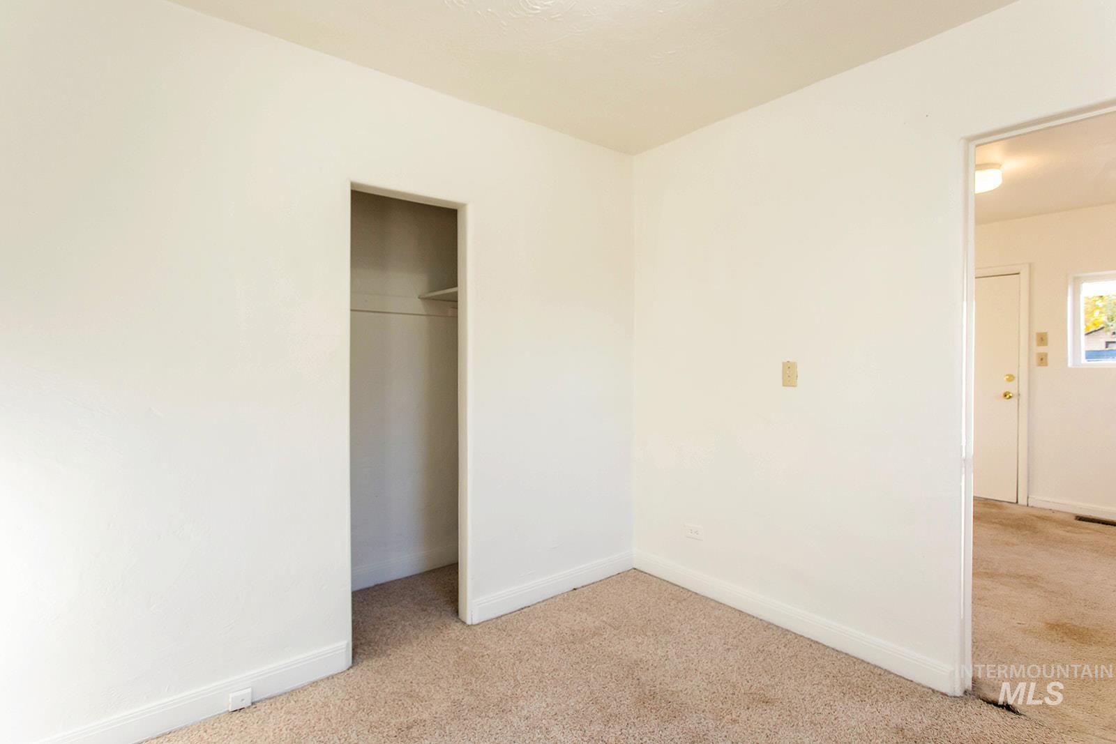 319 Jackson St, Twin Falls, Idaho 83301, 2 Bedrooms, 1 Bathroom, Residential For Sale, Price $219,000,MLS 98966983