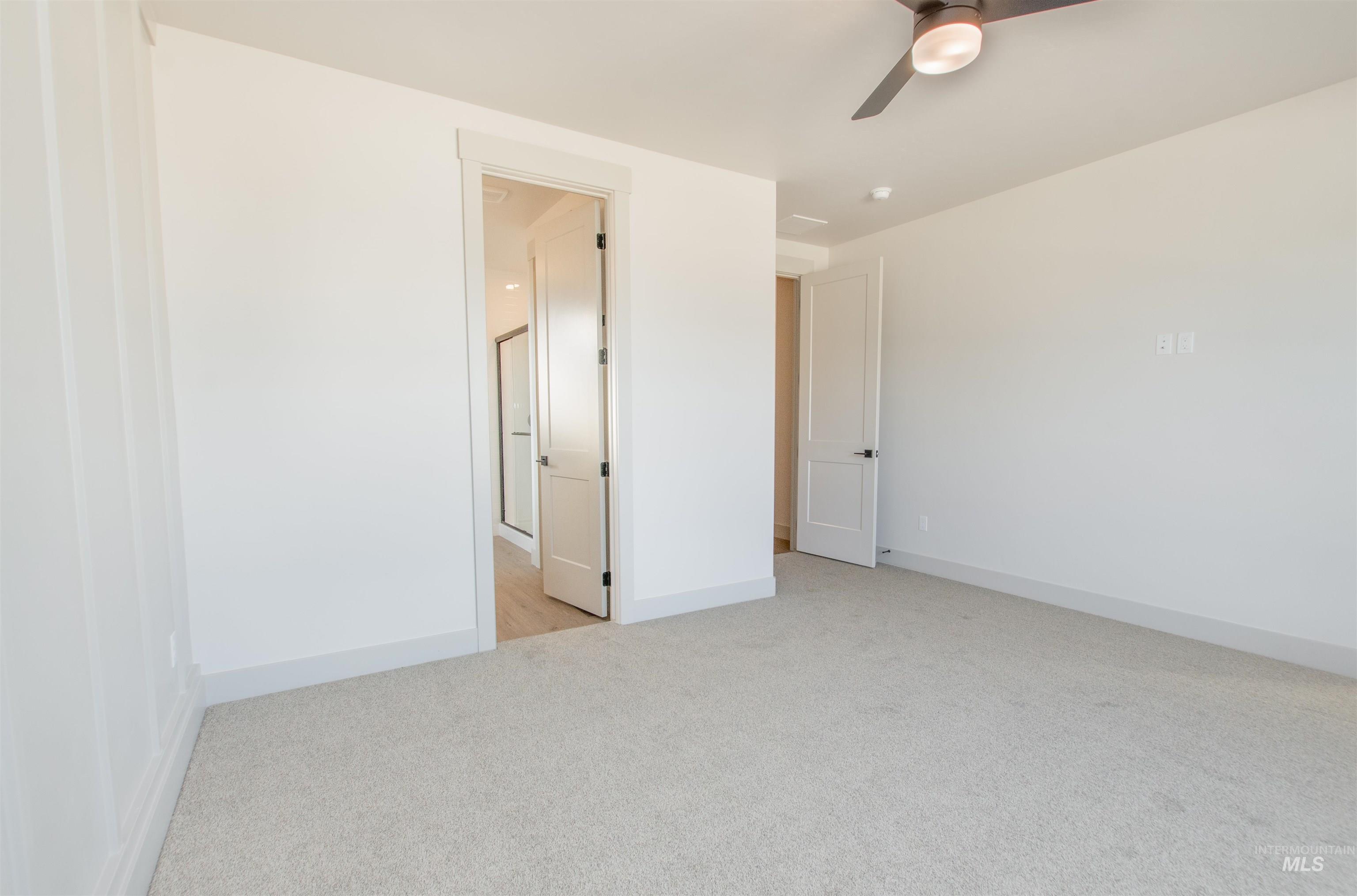 438 Linden St, New Plymouth, Idaho 83655, 5 Bedrooms, 2.5 Bathrooms, Residential For Sale, Price $465,000,MLS 98966987