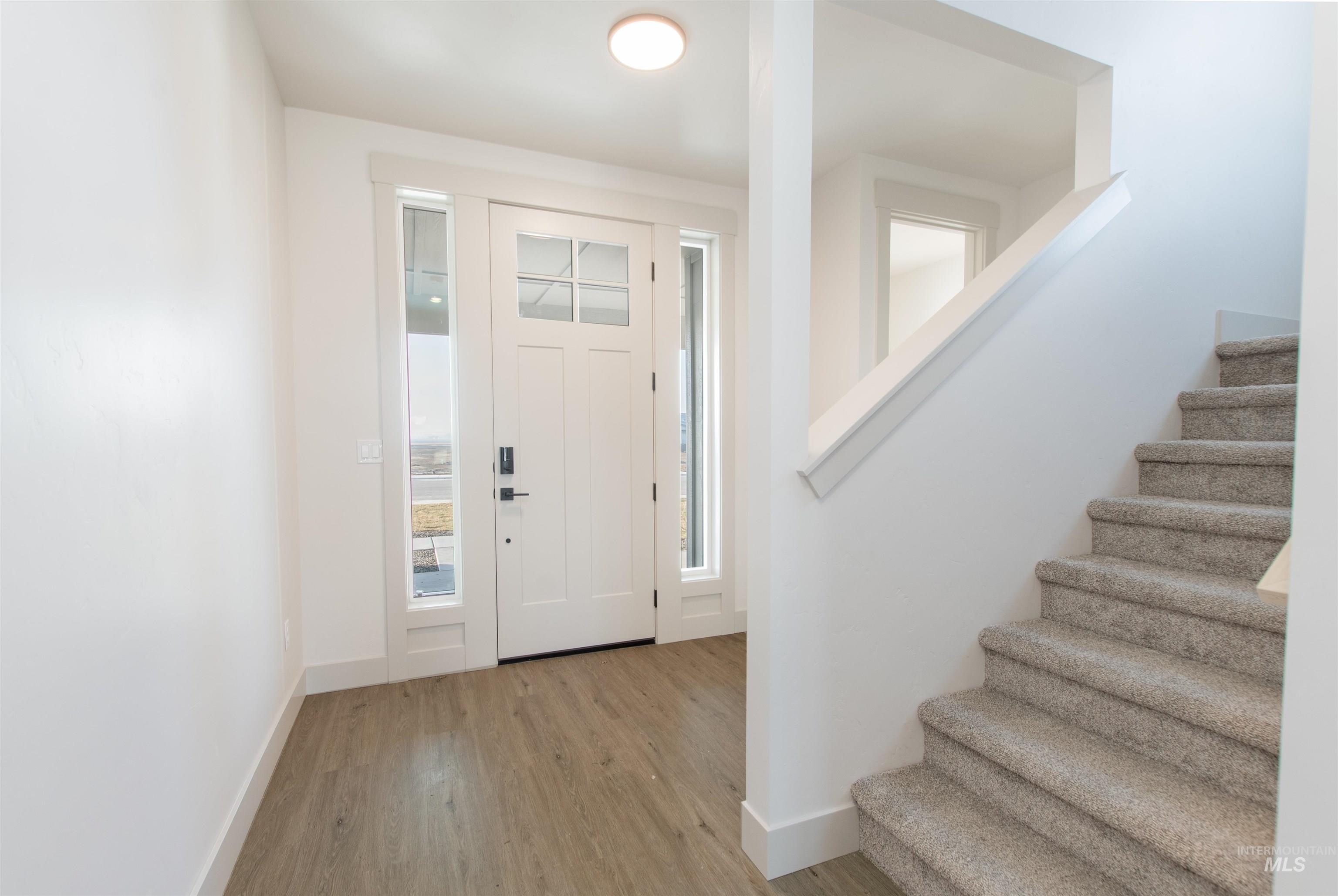 438 Linden St, New Plymouth, Idaho 83655, 5 Bedrooms, 2.5 Bathrooms, Residential For Sale, Price $465,000,MLS 98966987