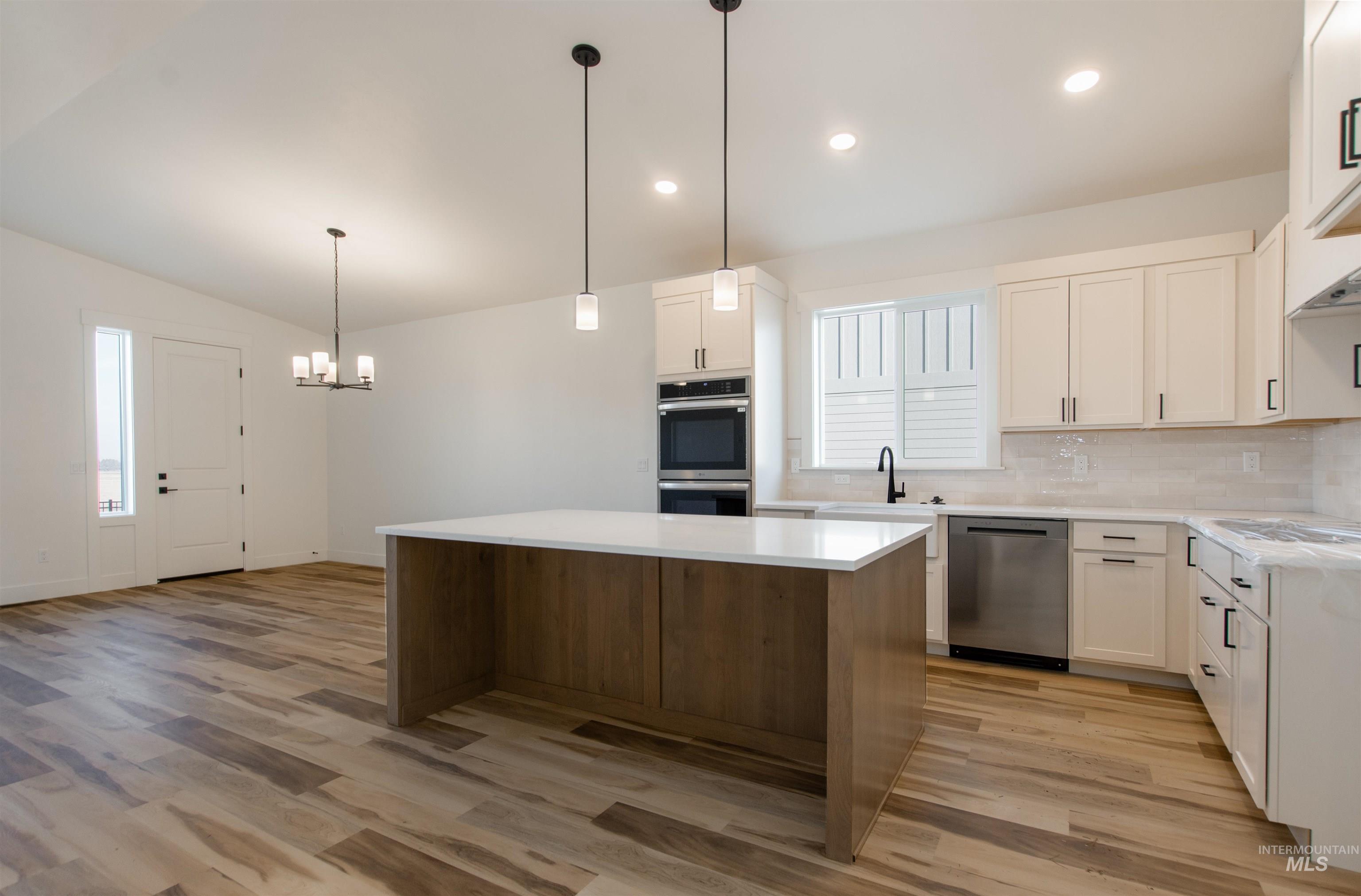 513 Grand Harvest Ave, New Plymouth, Idaho 83655, 5 Bedrooms, 2.5 Bathrooms, Residential For Sale, Price $509,000, 98966993