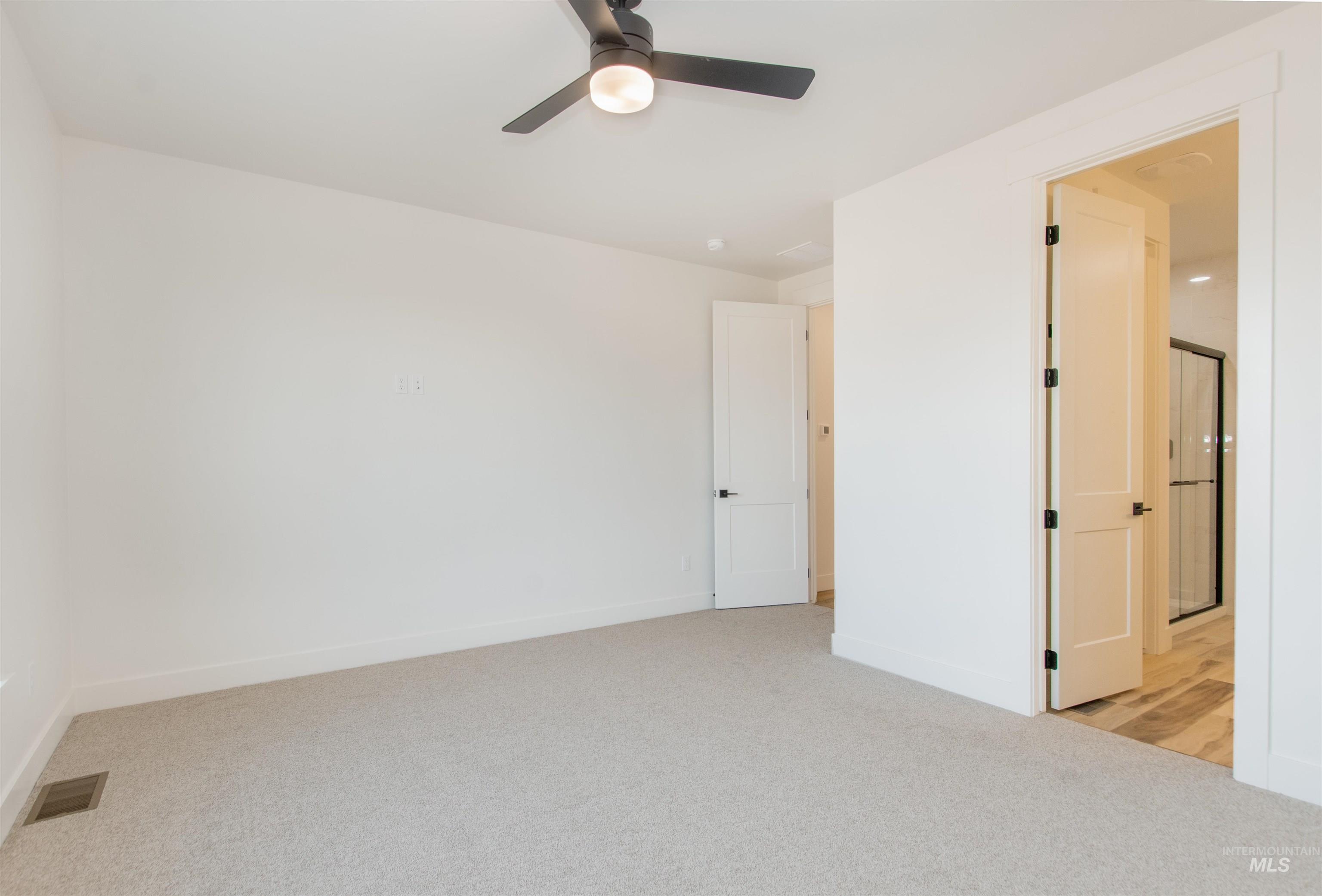 513 Grand Harvest Ave, New Plymouth, Idaho 83655, 5 Bedrooms, 2.5 Bathrooms, Residential For Sale, Price $509,000, 98966993