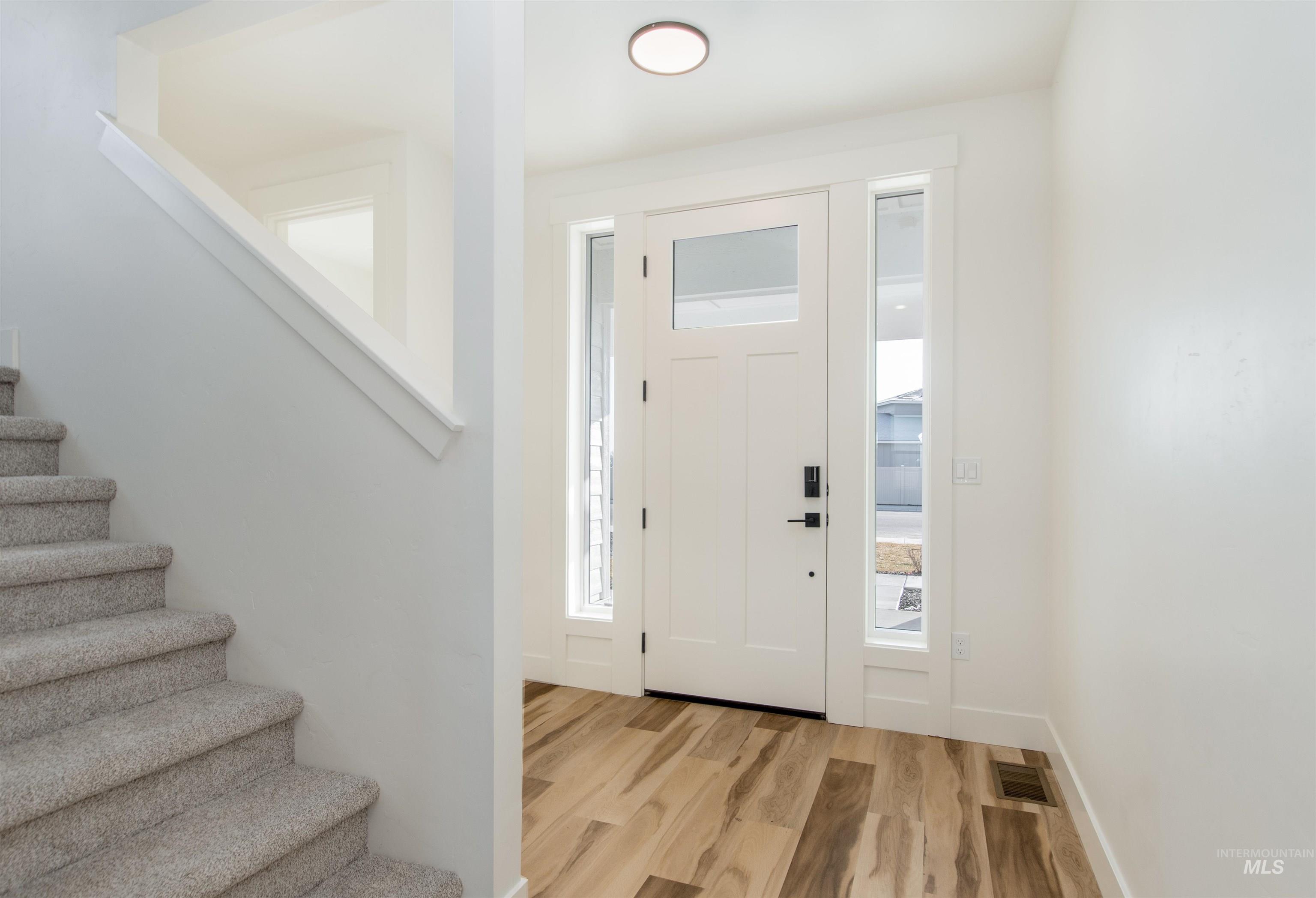 513 Grand Harvest Ave, New Plymouth, Idaho 83655, 5 Bedrooms, 2.5 Bathrooms, Residential For Sale, Price $509,000, 98966993