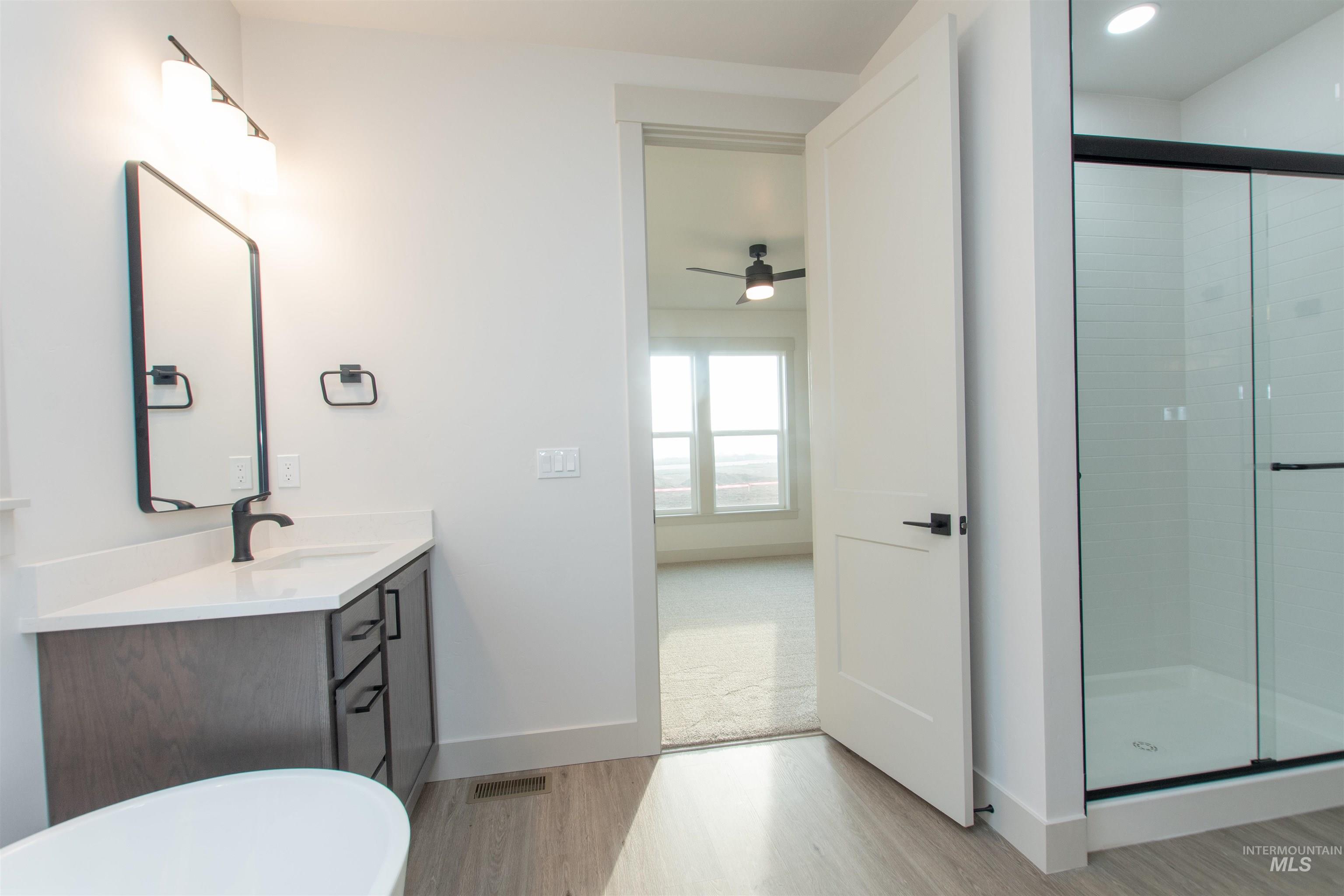 607 Grand Harvest Avenue, New Plymouth, Idaho 83655, 4 Bedrooms, 2.5 Bathrooms, Residential For Sale, Price $480,000,MLS 98967006