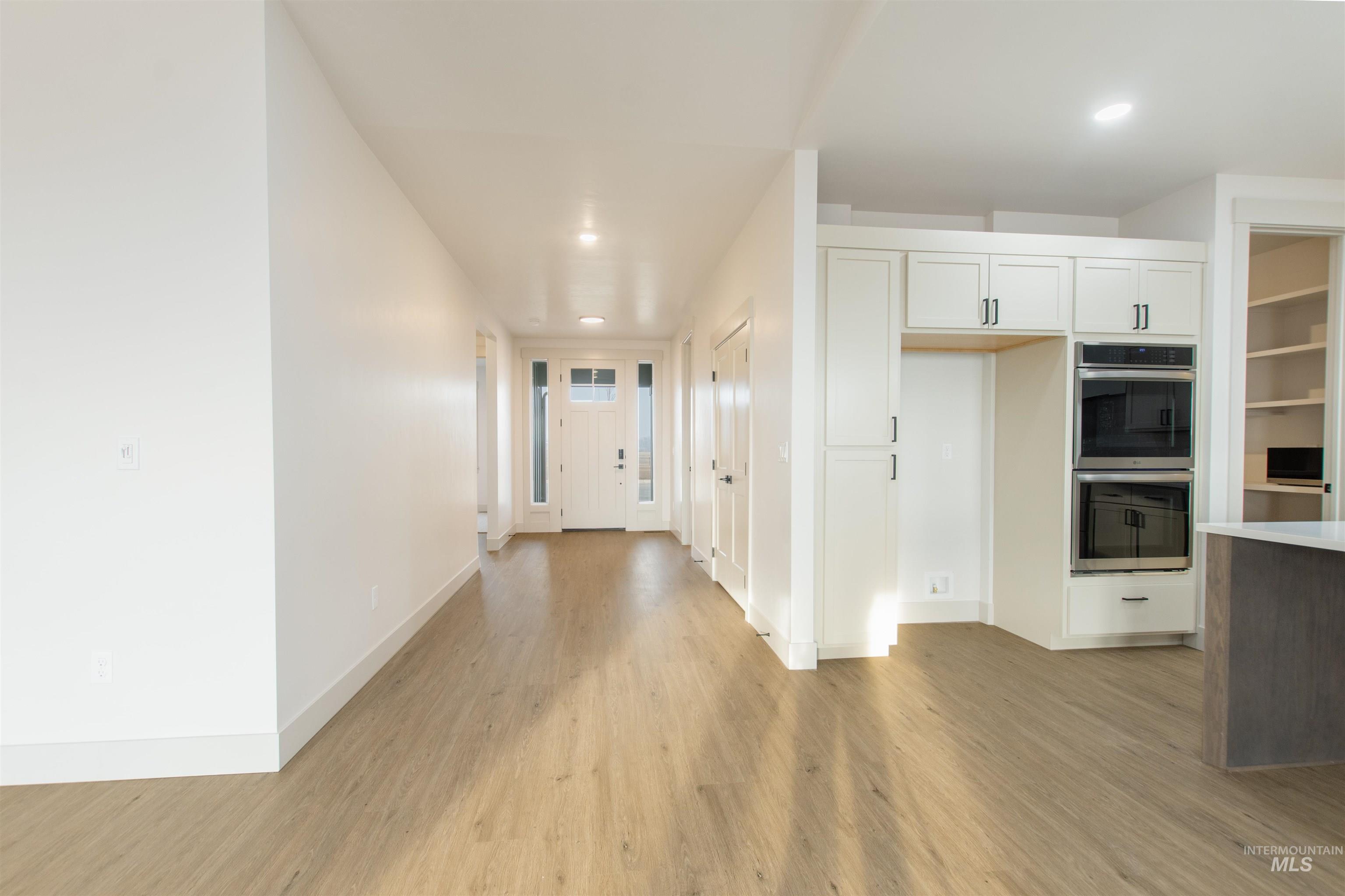 607 Grand Harvest Avenue, New Plymouth, Idaho 83655, 4 Bedrooms, 2.5 Bathrooms, Residential For Sale, Price $480,000,MLS 98967006