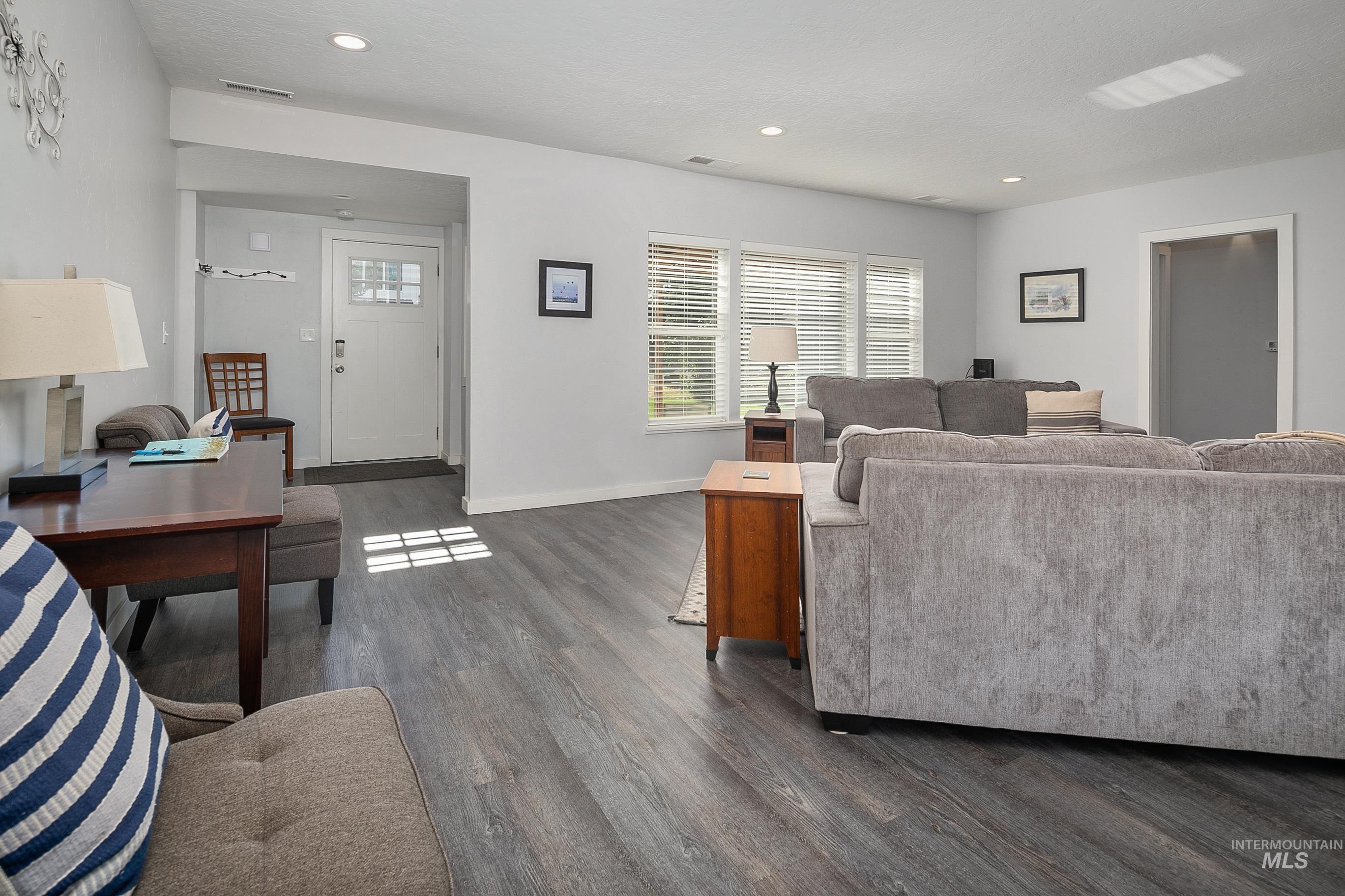 2513 N 31st, Boise, Idaho 83703, 3 Bedrooms, 2 Bathrooms, Residential Income For Sale, Price $870,000,MLS 98967007