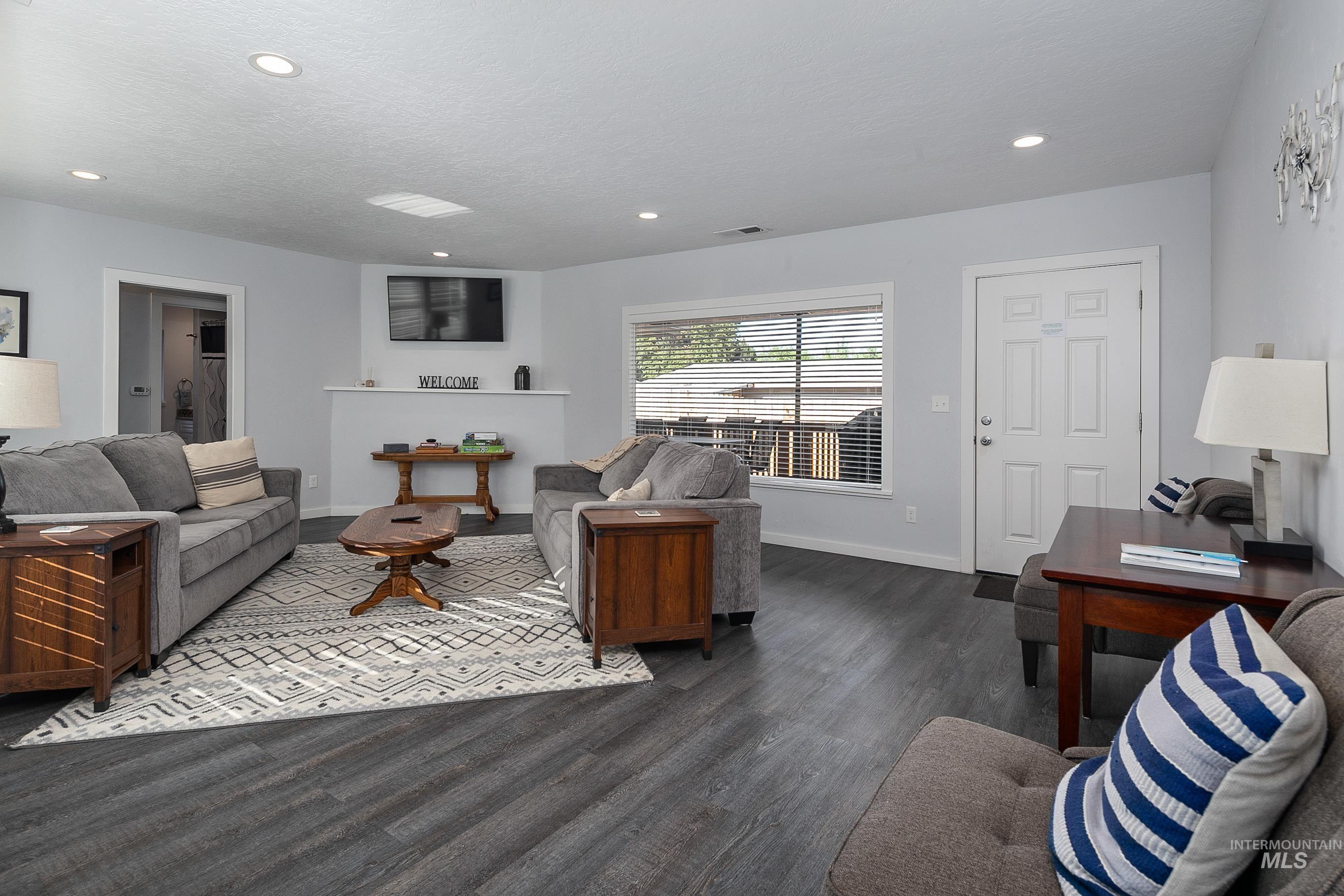 2513 N 31st, Boise, Idaho 83703, 3 Bedrooms, 2 Bathrooms, Residential Income For Sale, Price $870,000,MLS 98967007