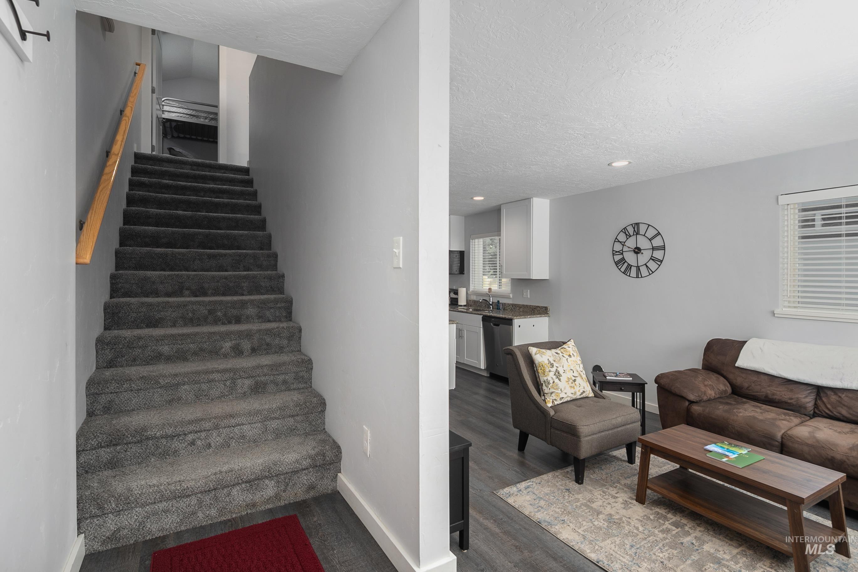 2513 N 31st, Boise, Idaho 83703, 3 Bedrooms, 2 Bathrooms, Residential Income For Sale, Price $870,000,MLS 98967007