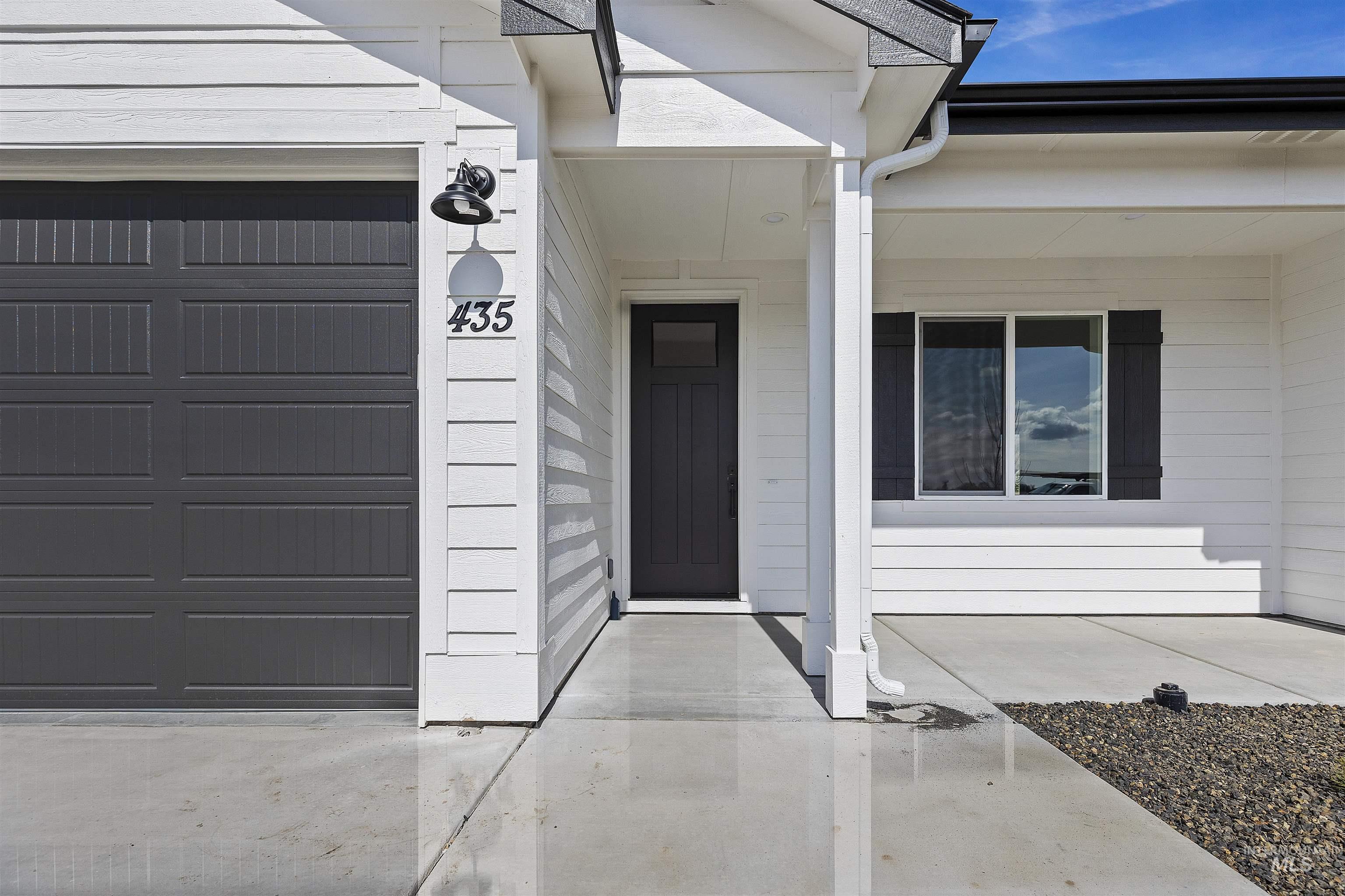 607 Fallen Leaf Ave, New Plymouth, Idaho 83655, 4 Bedrooms, 2.5 Bathrooms, Residential For Sale, Price $485,000,MLS 98967009