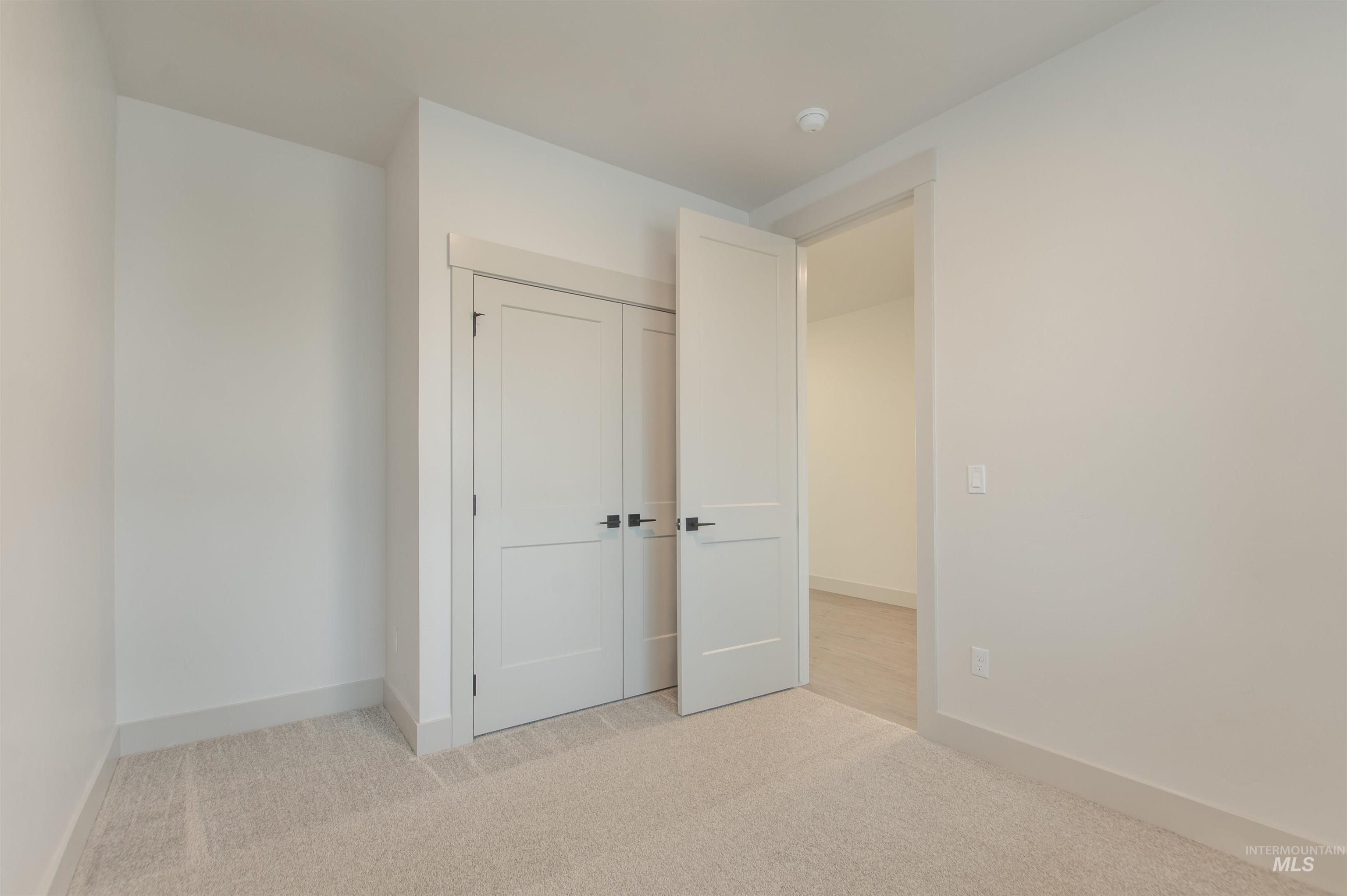 607 Fallen Leaf Ave, New Plymouth, Idaho 83655, 4 Bedrooms, 2.5 Bathrooms, Residential For Sale, Price $485,000,MLS 98967009