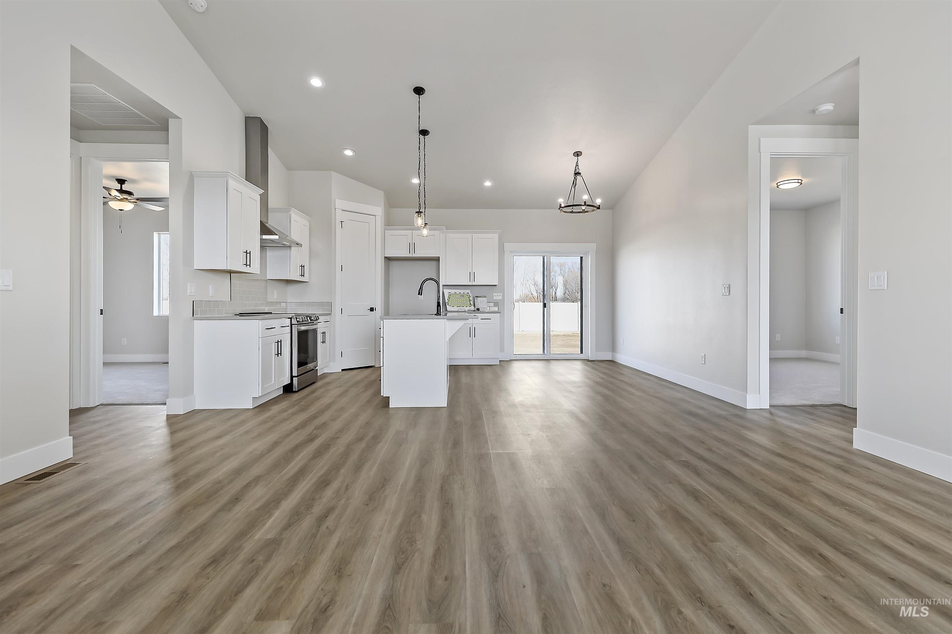 607 Fallen Leaf Ave, New Plymouth, Idaho 83655, 4 Bedrooms, 2.5 Bathrooms, Residential For Sale, Price $485,000,MLS 98967009