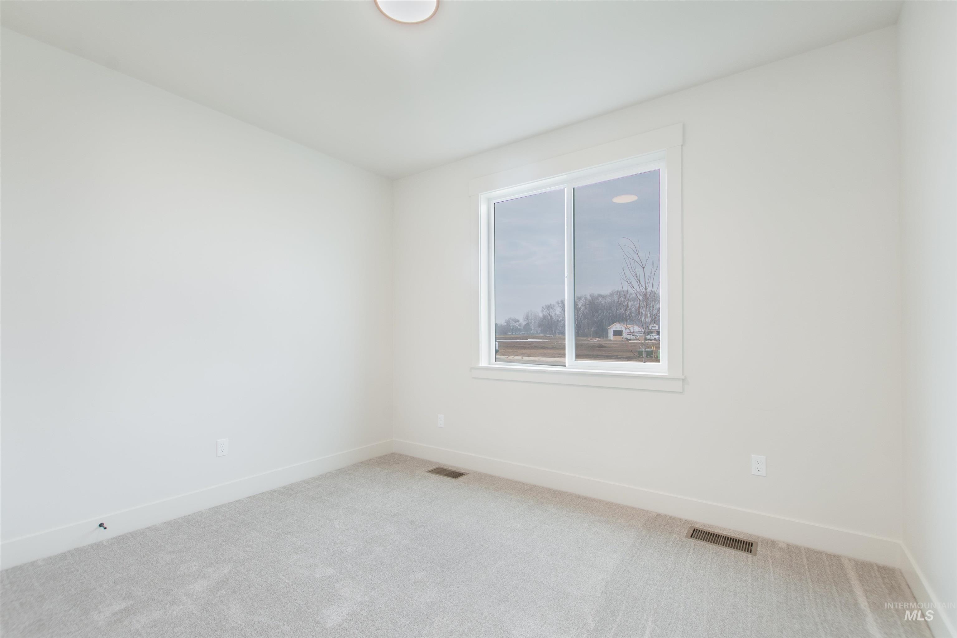 607 Fallen Leaf Ave, New Plymouth, Idaho 83655, 4 Bedrooms, 2.5 Bathrooms, Residential For Sale, Price $485,000,MLS 98967009