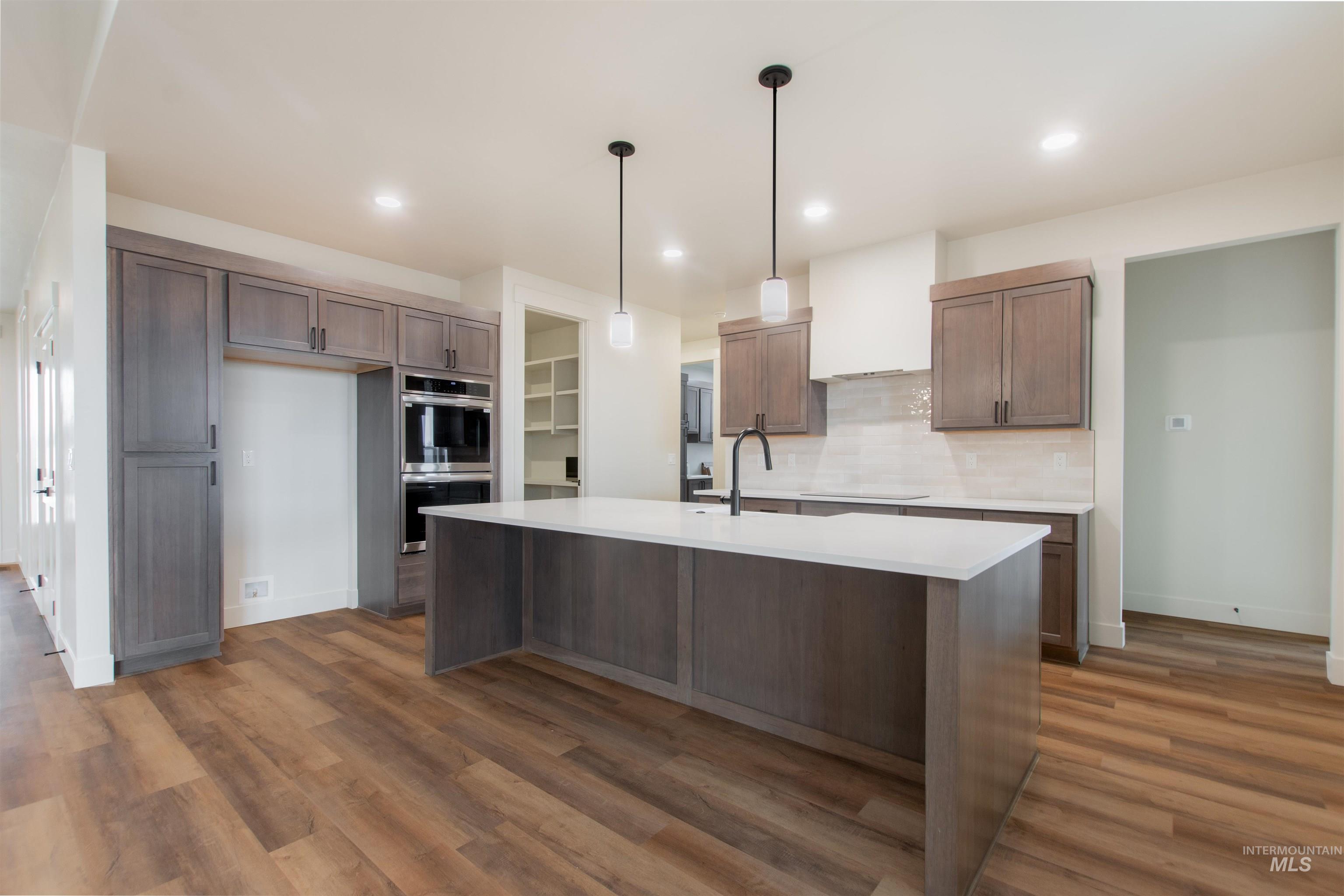 607 Fallen Leaf Ave, New Plymouth, Idaho 83655, 4 Bedrooms, 2.5 Bathrooms, Residential For Sale, Price $485,000,MLS 98967009