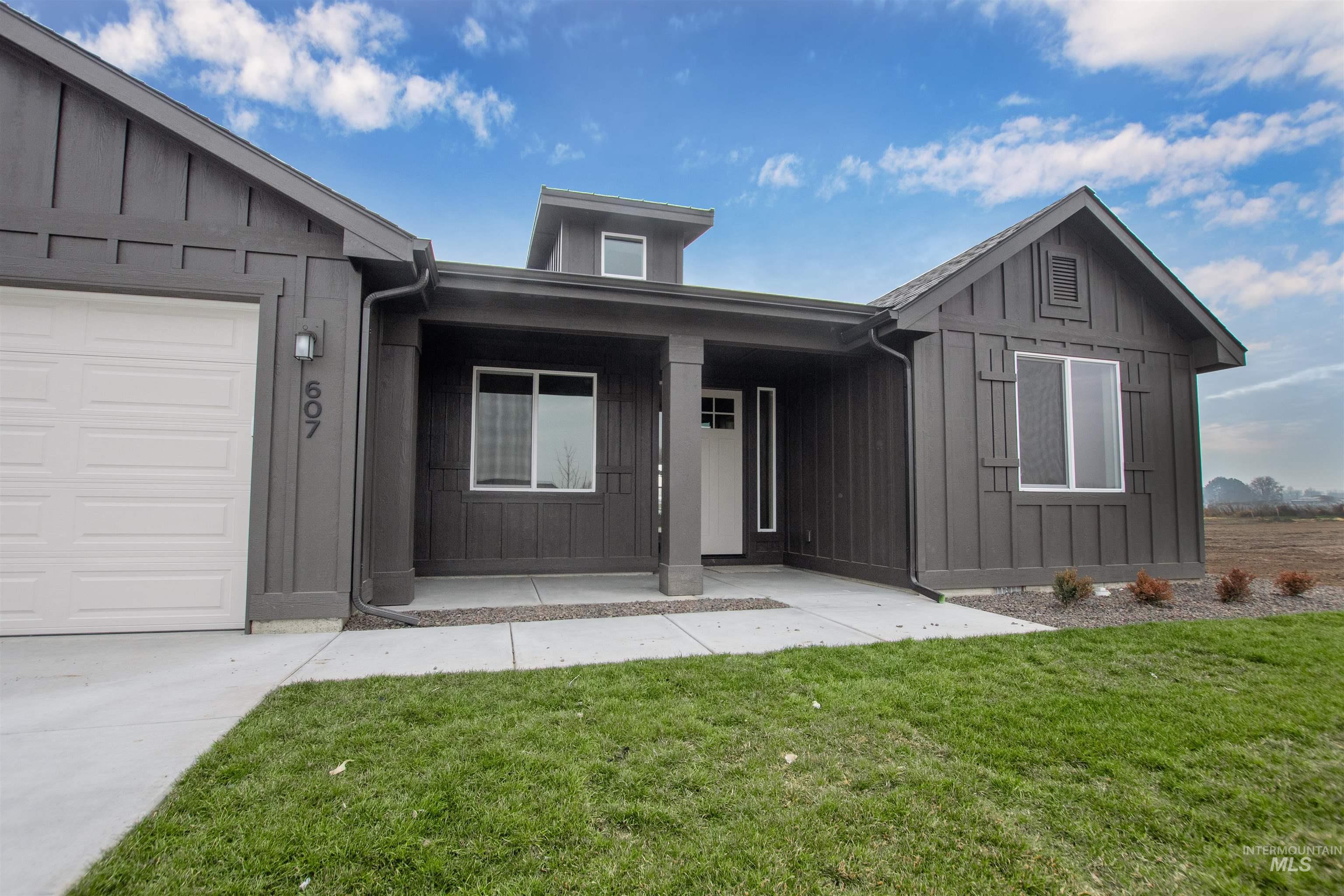 607 Fallen Leaf Ave, New Plymouth, Idaho 83655, 4 Bedrooms, 2.5 Bathrooms, Residential For Sale, Price $485,000,MLS 98967009