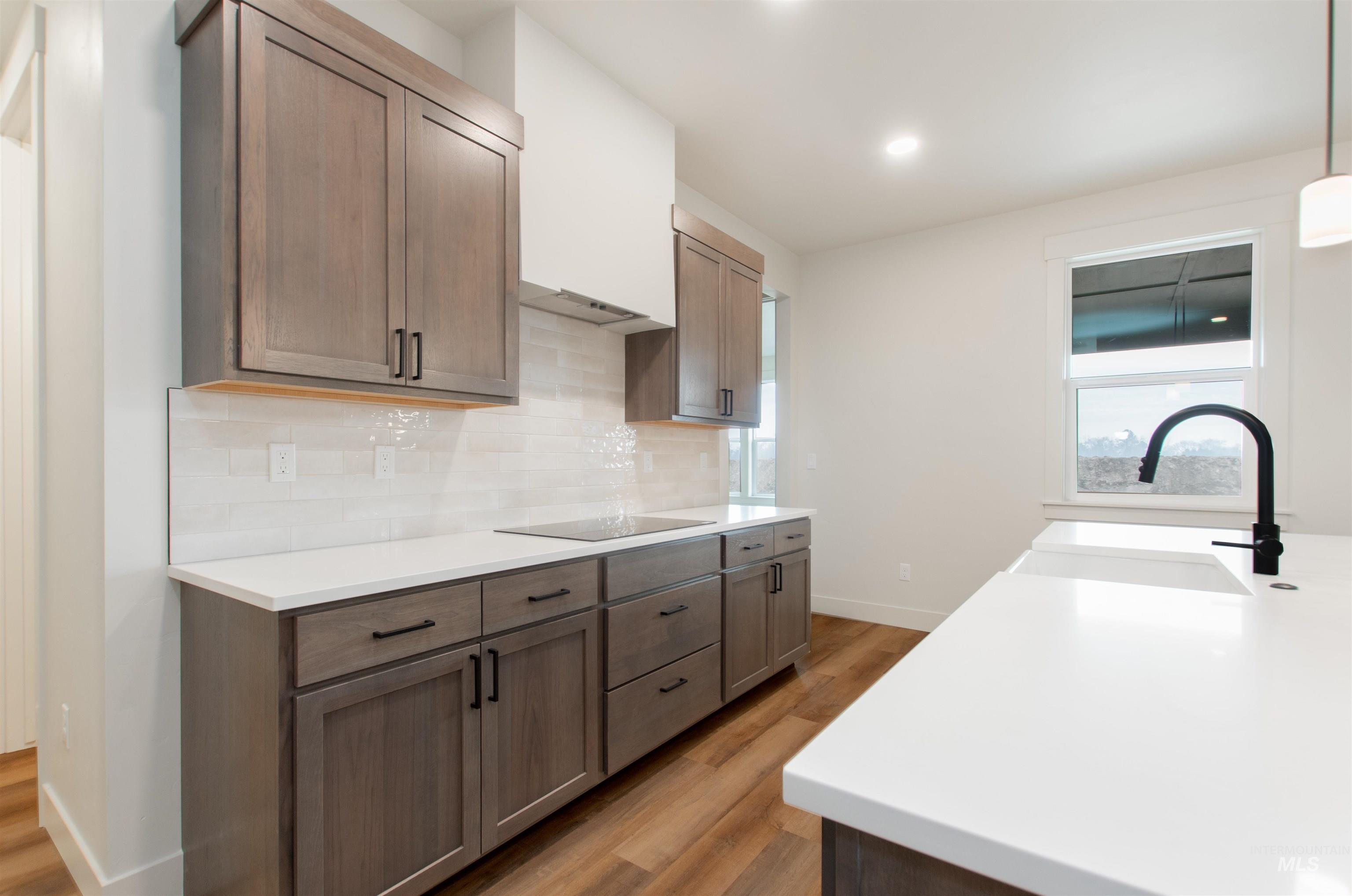 607 Fallen Leaf Ave, New Plymouth, Idaho 83655, 4 Bedrooms, 2.5 Bathrooms, Residential For Sale, Price $485,000,MLS 98967009