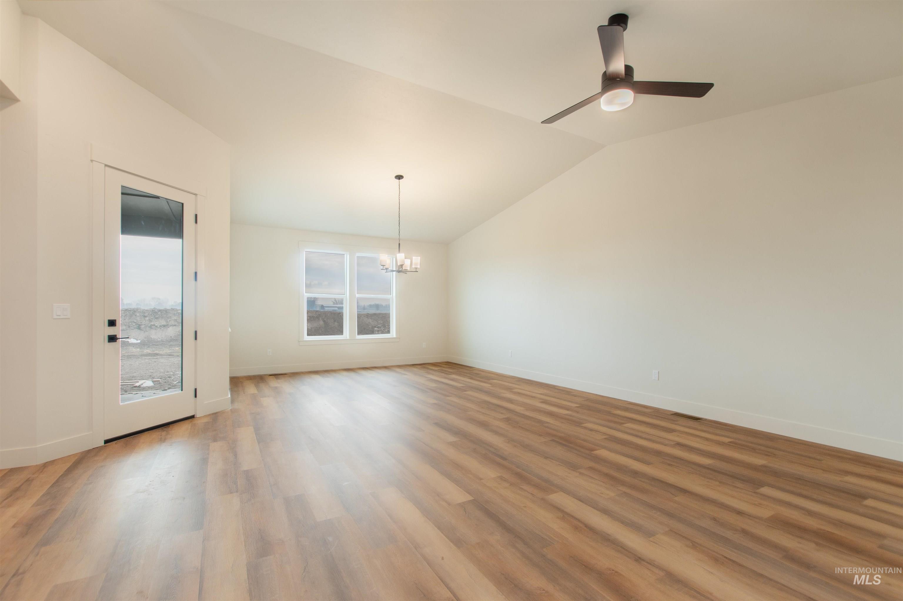 607 Fallen Leaf Ave, New Plymouth, Idaho 83655, 4 Bedrooms, 2.5 Bathrooms, Residential For Sale, Price $485,000,MLS 98967009