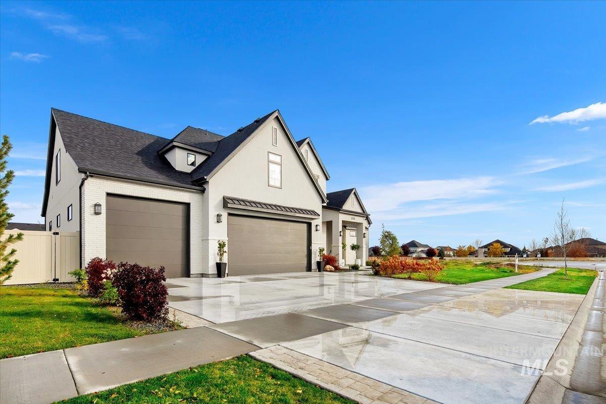 2546 N Heirloom Ave, Eagle, Idaho 83616, 5 Bedrooms, 4 Bathrooms, Residential For Sale, Price $1,399,888,MLS 98967024