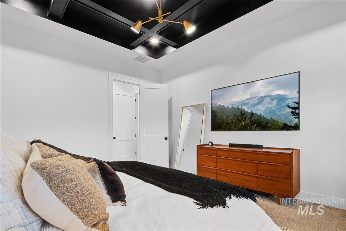 2546 N Heirloom Ave, Eagle, Idaho 83616, 5 Bedrooms, 4 Bathrooms, Residential For Sale, Price $1,399,888,MLS 98967024