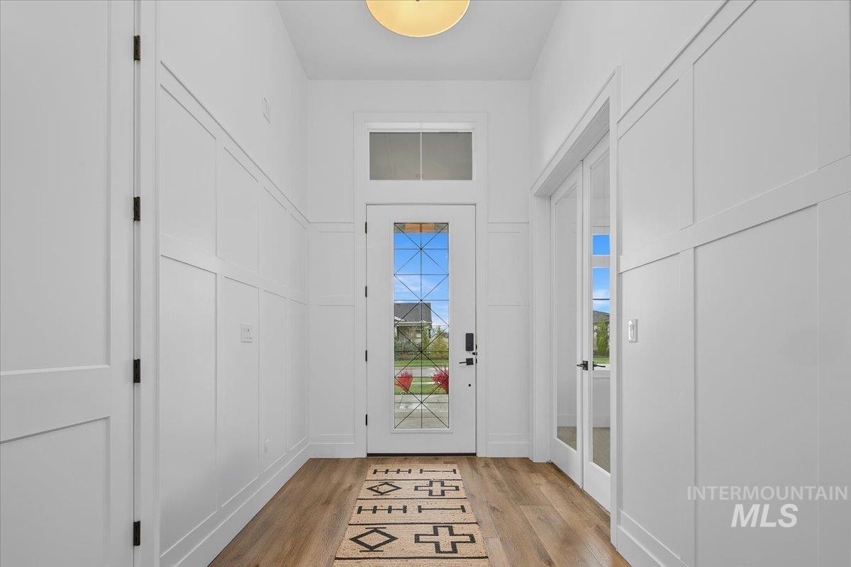 2546 N Heirloom Ave, Eagle, Idaho 83616, 5 Bedrooms, 4 Bathrooms, Residential For Sale, Price $1,399,888,MLS 98967024