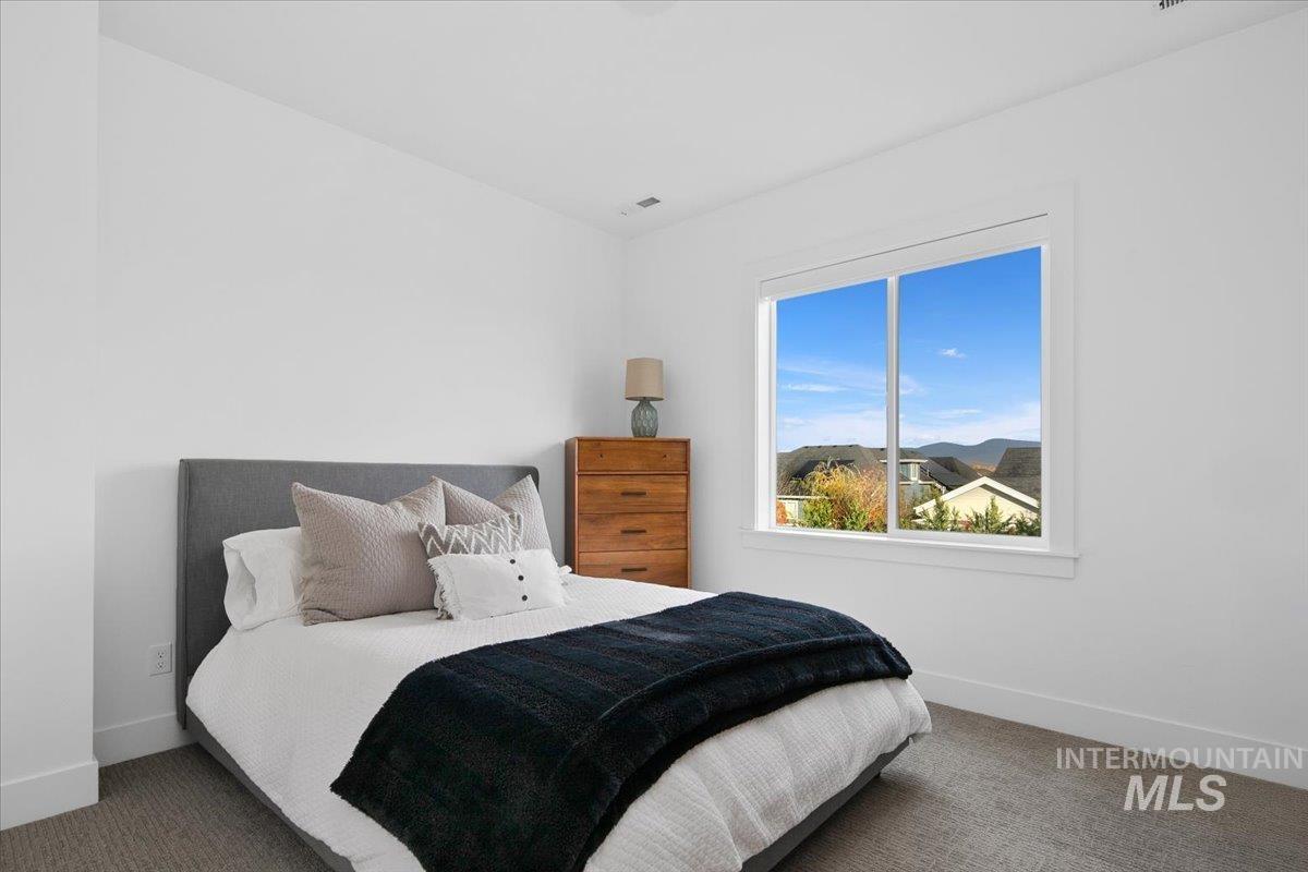 2546 N Heirloom Ave, Eagle, Idaho 83616, 5 Bedrooms, 4 Bathrooms, Residential For Sale, Price $1,399,888,MLS 98967024