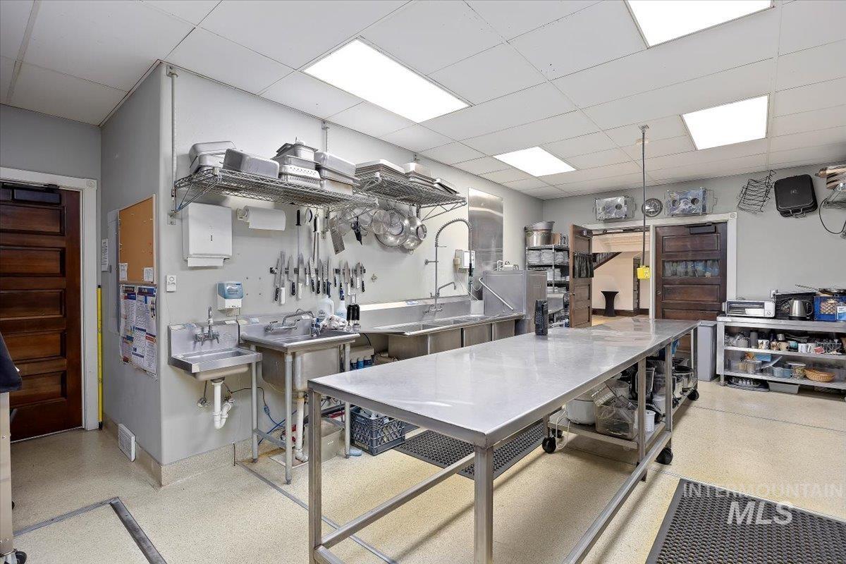 200 N 8th, Buhl, Idaho 83316, Business/Commercial For Sale, Price $680,000,MLS 98967025