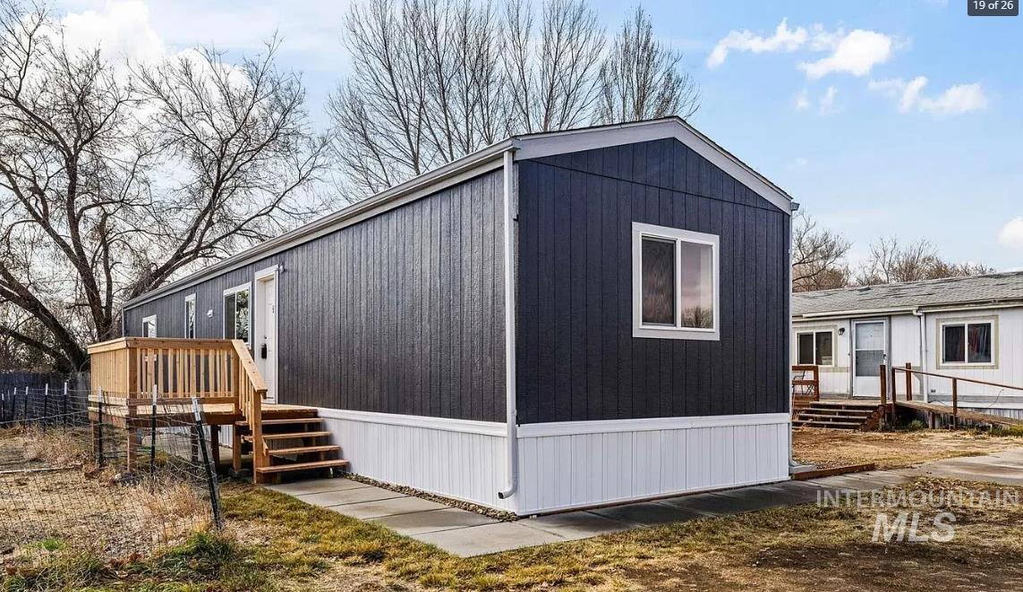 215 Dawn Dr., Mountain Home, Idaho 83647, 3 Bedrooms, 2 Bathrooms, Residential For Sale, Price $73,000,MLS 98967028