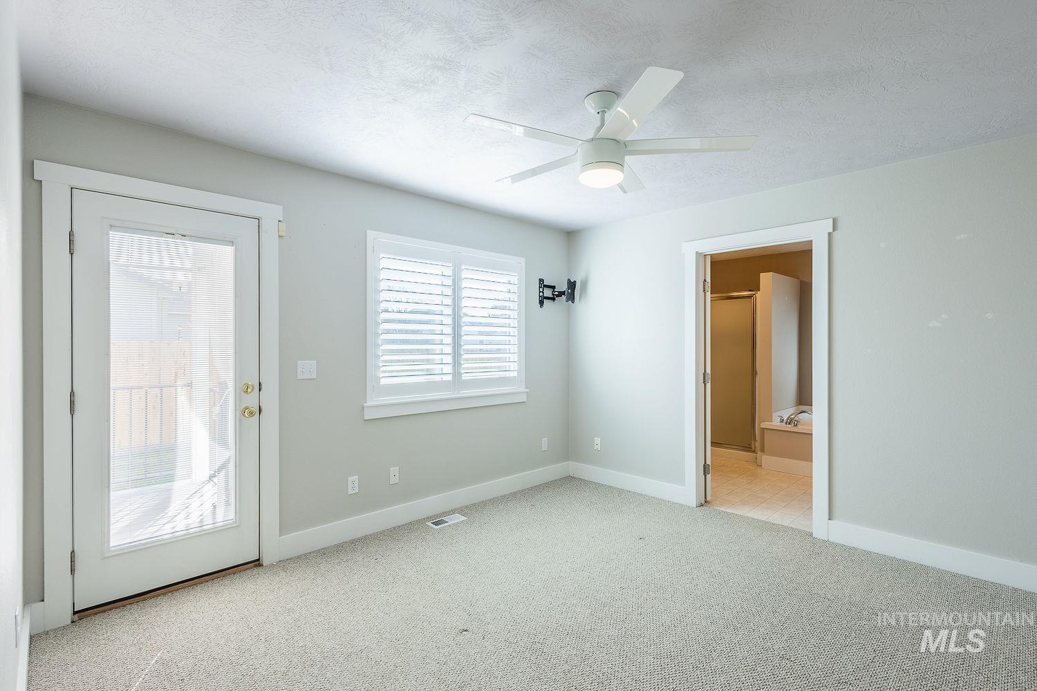 823 Royal St, Caldwell, Idaho 83605, 3 Bedrooms, 2 Bathrooms, Residential For Sale, Price $395,000,MLS 98967030