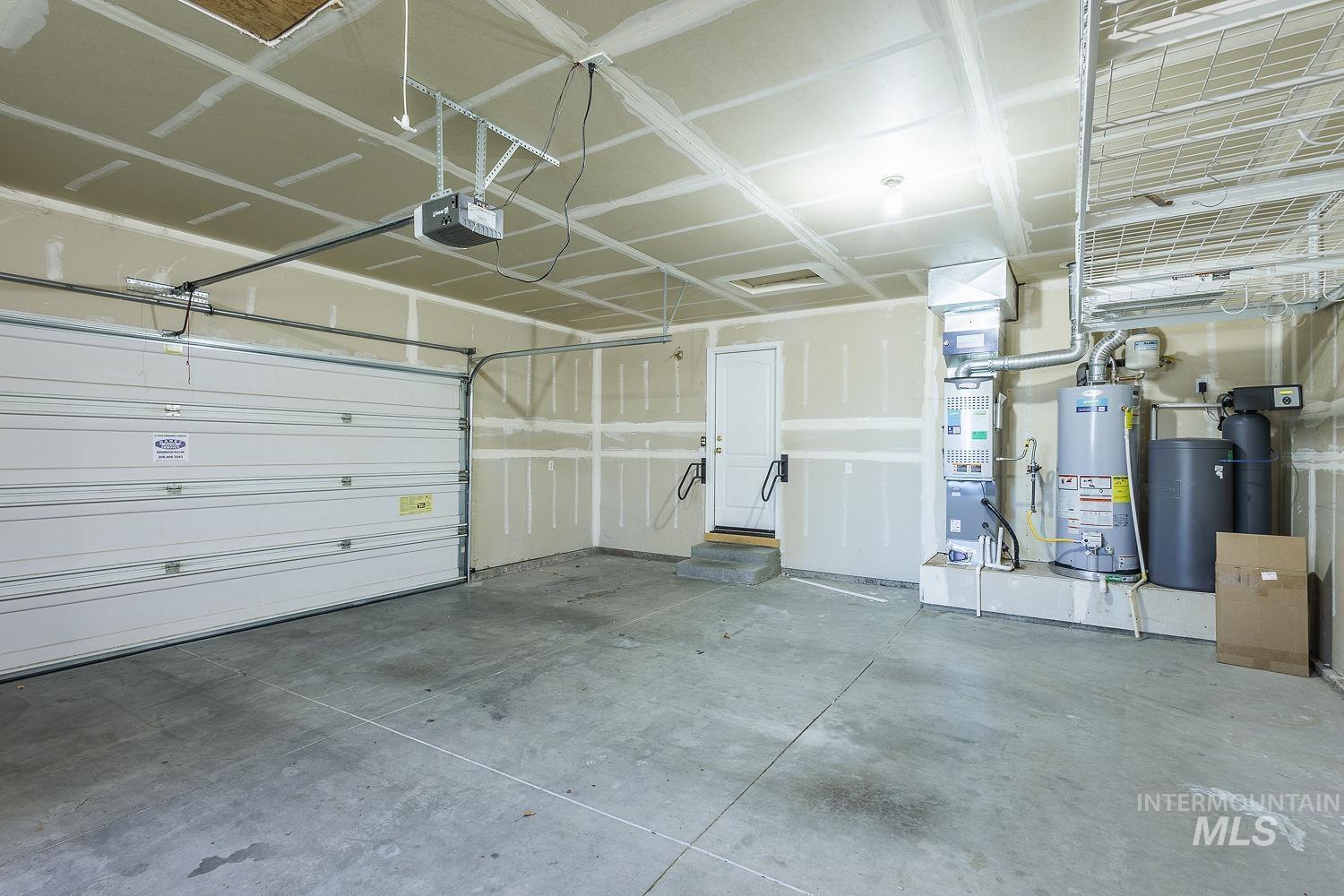 823 Royal St, Caldwell, Idaho 83605, 3 Bedrooms, 2 Bathrooms, Residential For Sale, Price $395,000,MLS 98967030