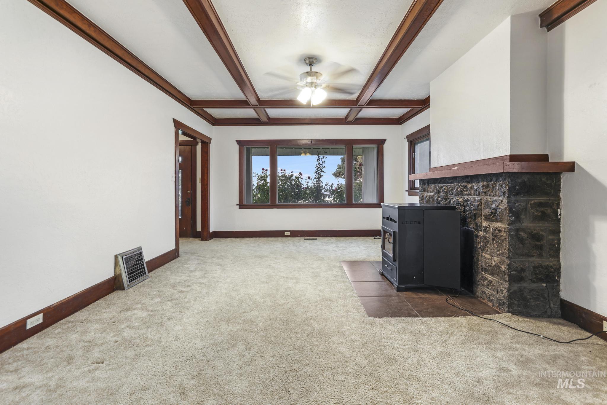 476 E 200 S, Jerome, Idaho 83338, 3 Bedrooms, 2 Bathrooms, Residential For Sale, Price $550,000,MLS 98967034