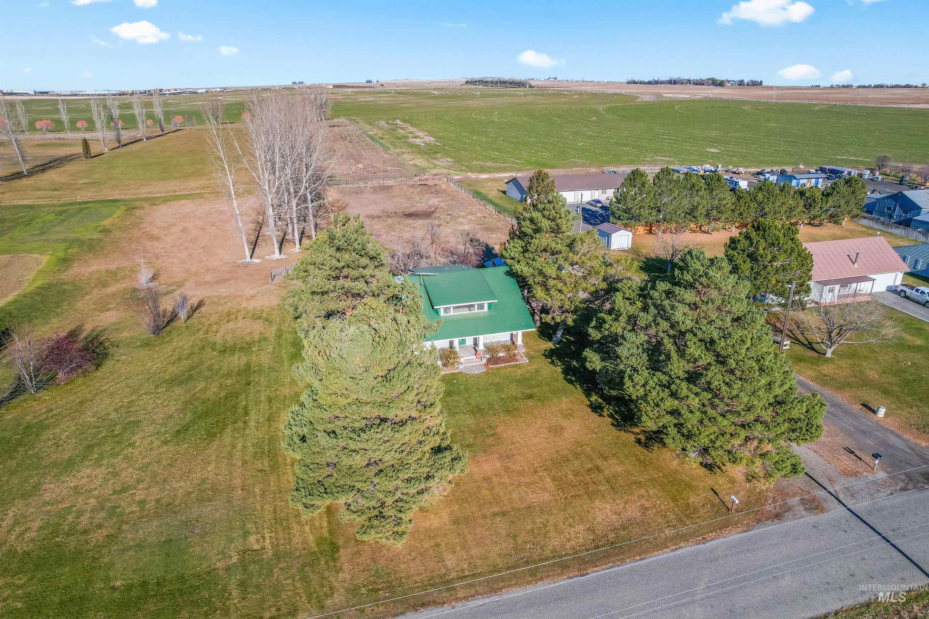 476 E 200 S, Jerome, Idaho 83338, 3 Bedrooms, 2 Bathrooms, Residential For Sale, Price $550,000,MLS 98967034