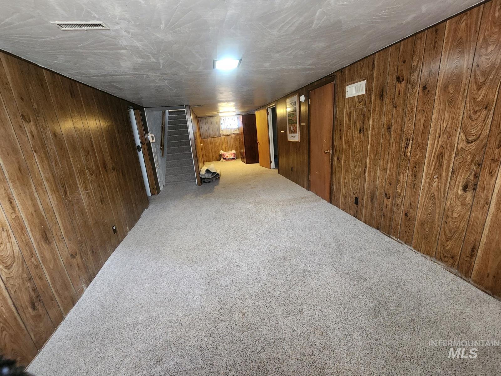 219 S 7th St, Nyssa, Oregon 97913, 4 Bedrooms, 2 Bathrooms, Residential For Sale, Price $239,000,MLS 98967036