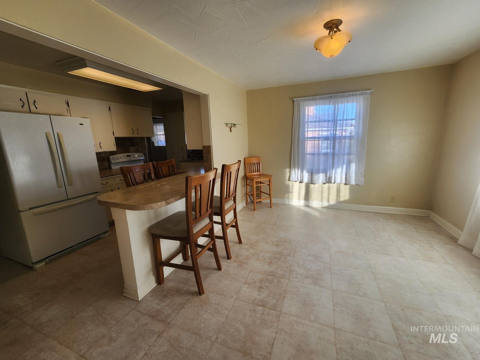 219 S 7th St, Nyssa, Oregon 97913, 4 Bedrooms, 2 Bathrooms, Residential For Sale, Price $239,000,MLS 98967036